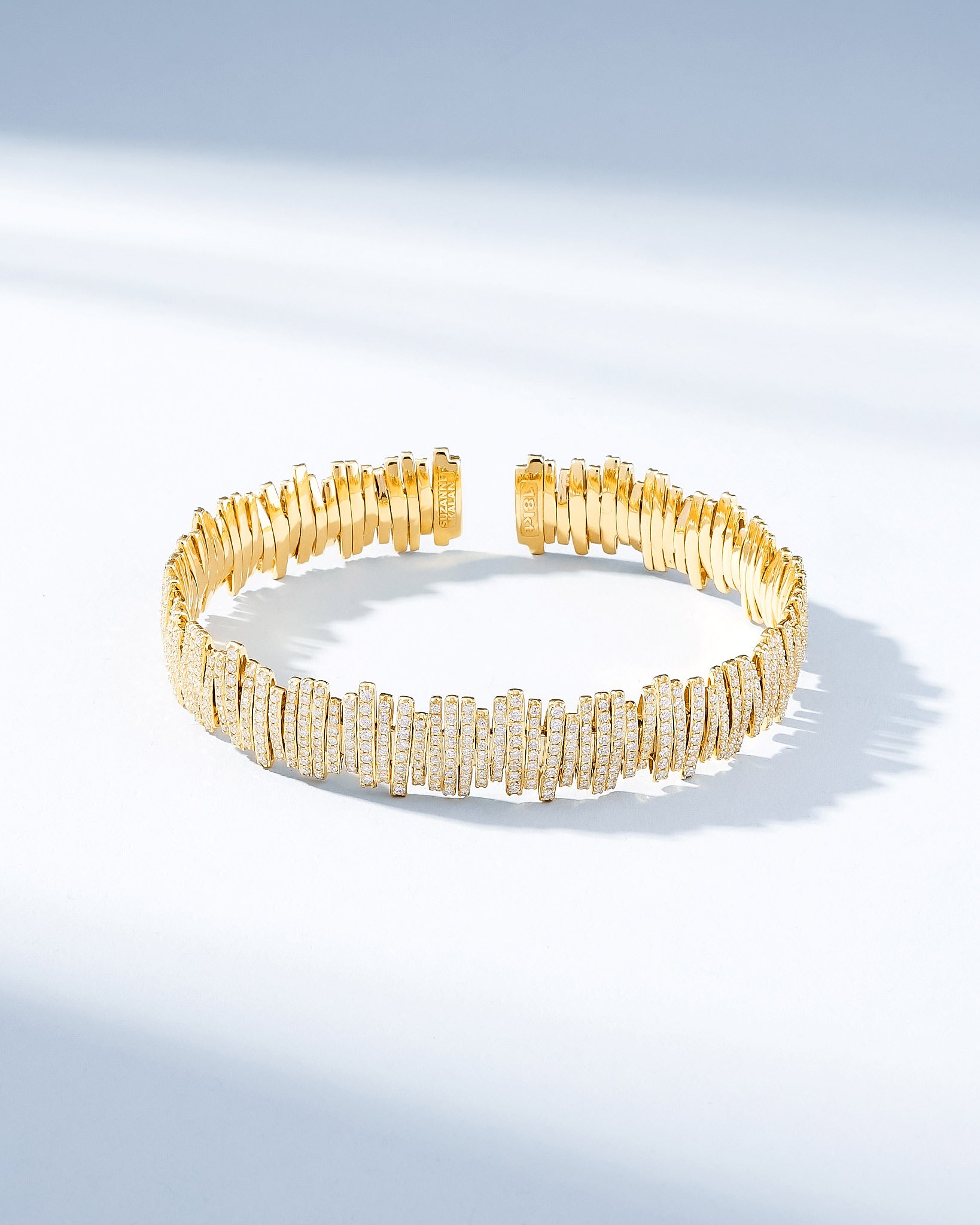 Suzanne Kalan Classic Gold Full Pave Milli Bangle in 18k yellow gold