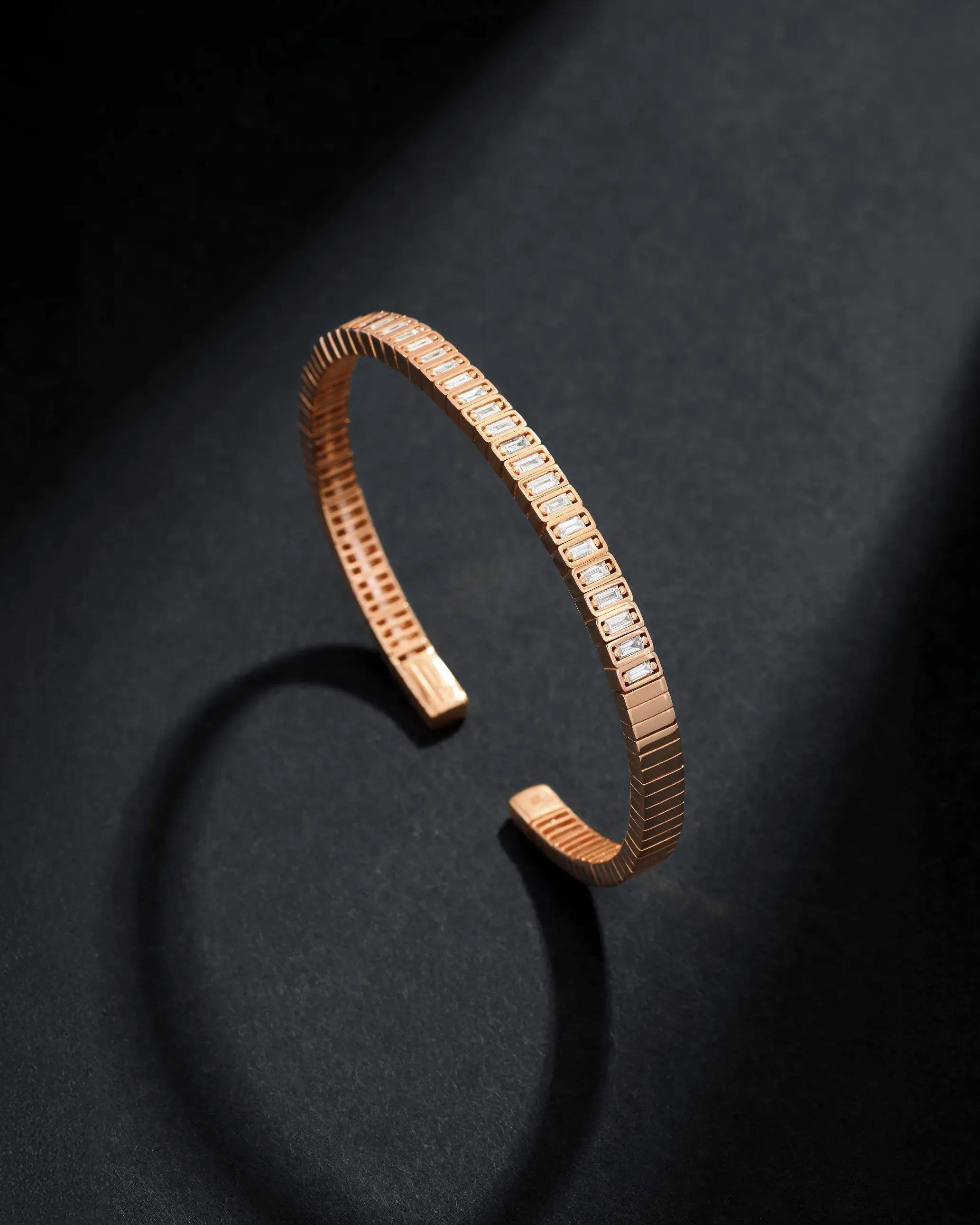 Suzanne Kalan Inlay Small Vertical Diamond Bangle in 18k rose gold