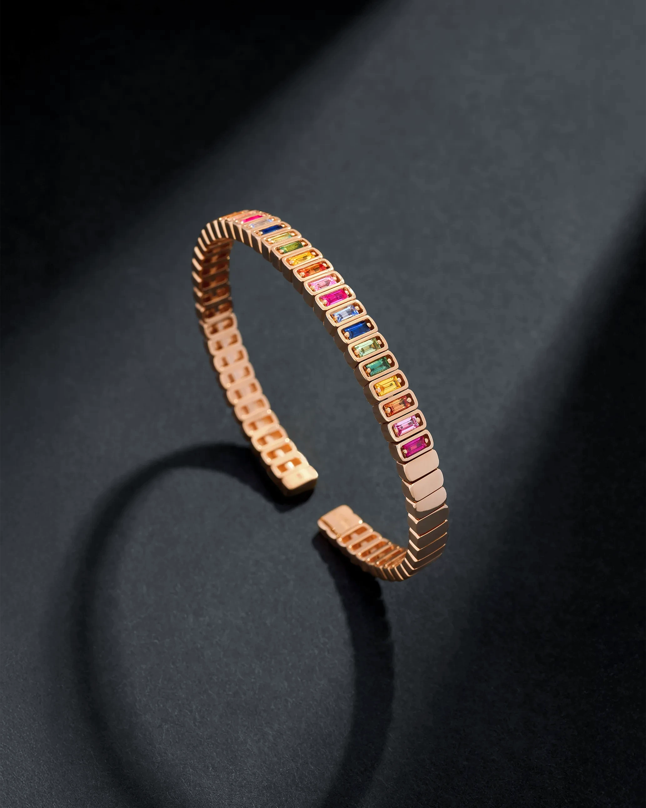 Suzanne Kalan Inlay Large Vertical Rainbow Sapphire Bangle in 18k rose gold