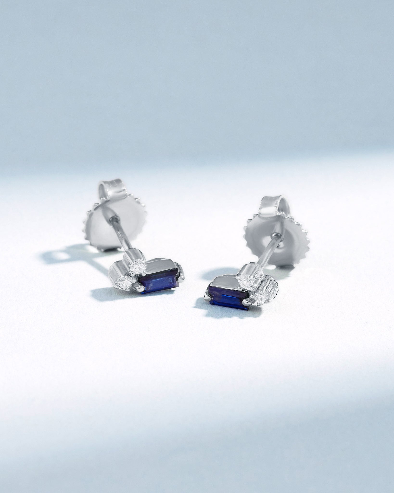 Suzanne Kalan Bold Burst Mini Dark Blue Sapphire Studs in 18k white gold