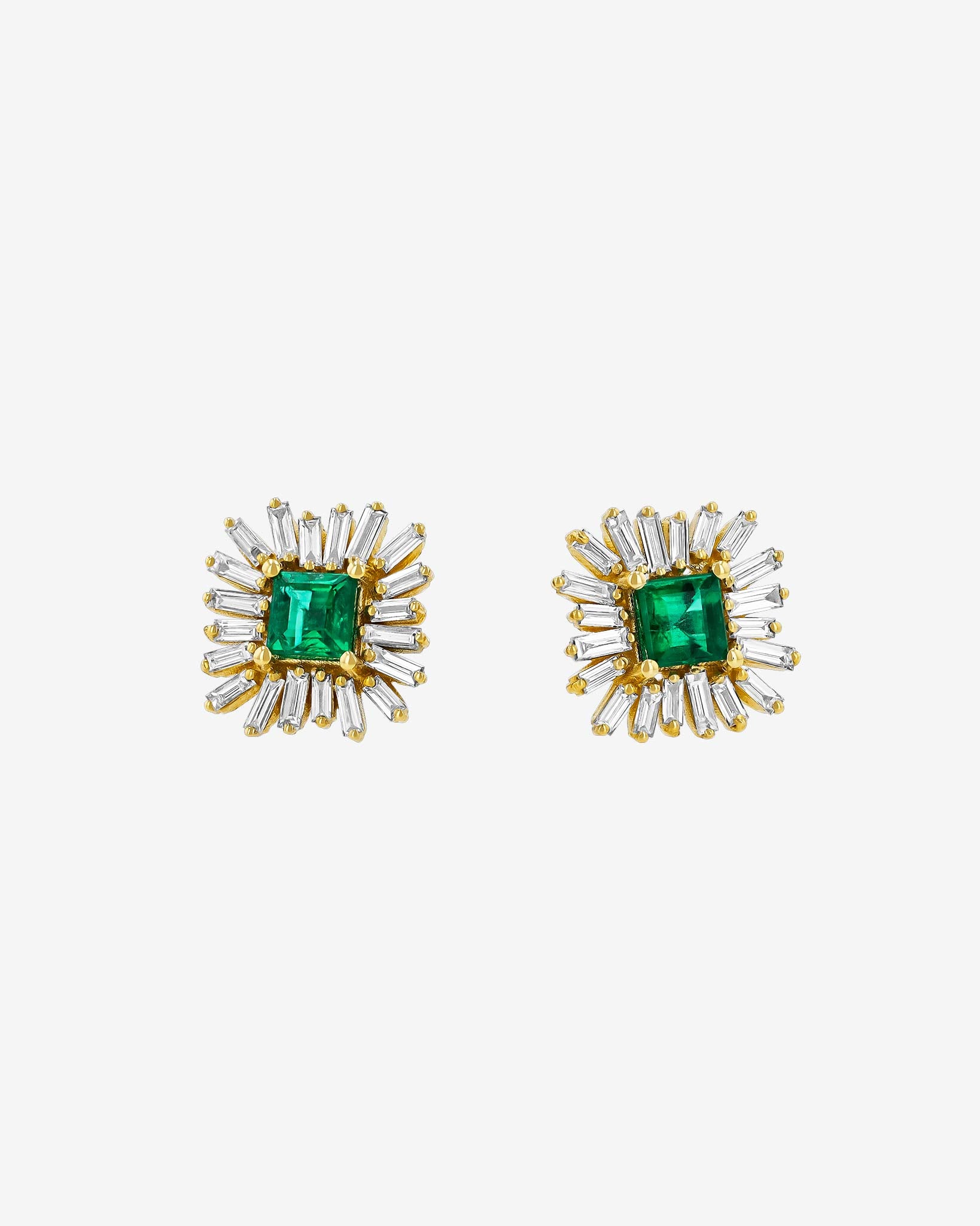 Suzanne Kalan Princess Midi Emerald Spark Studs in 18k yellow gold