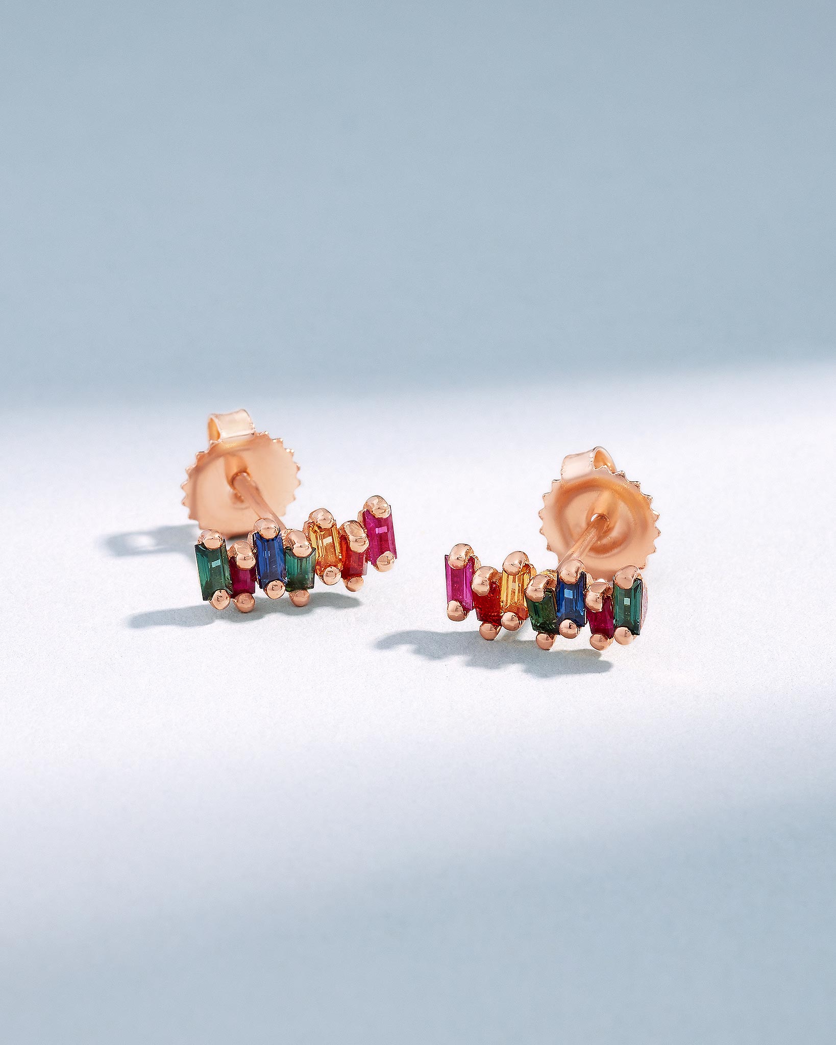 Suzanne Kalan Bold ZigZag Rainbow Sapphire Studs in 18k rose gold