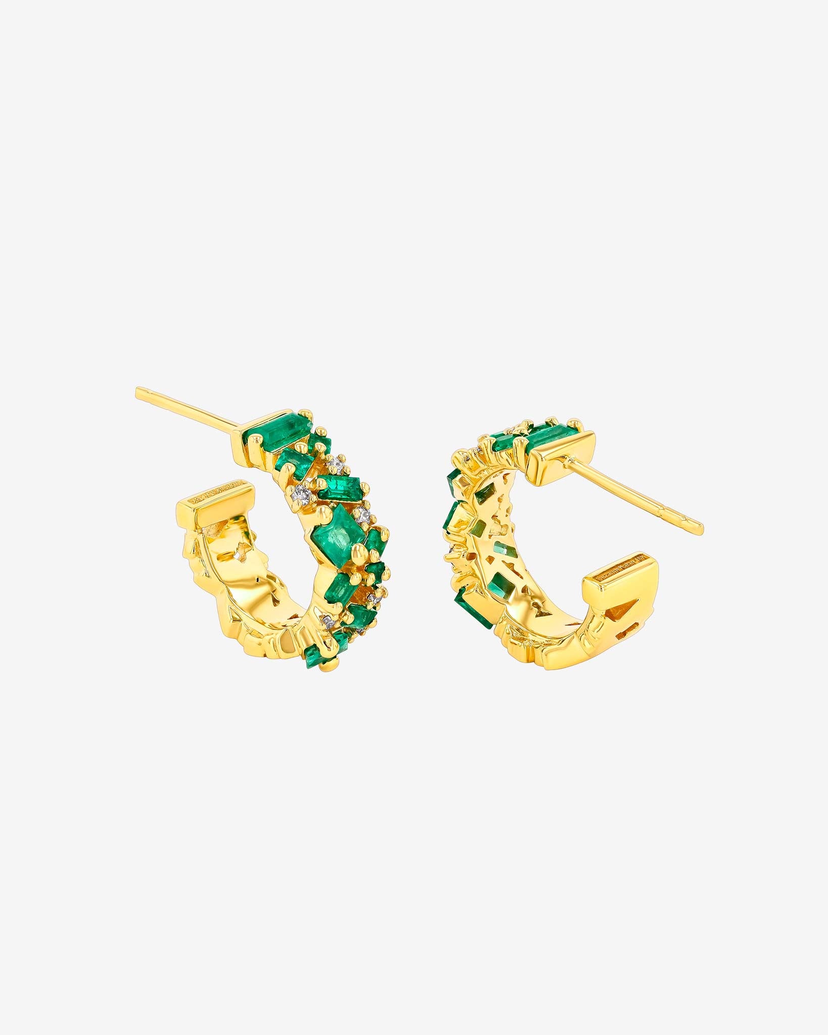 Suzanne Kalan La Fantaisie Emerald Mini Hoops in 18k yellow gold