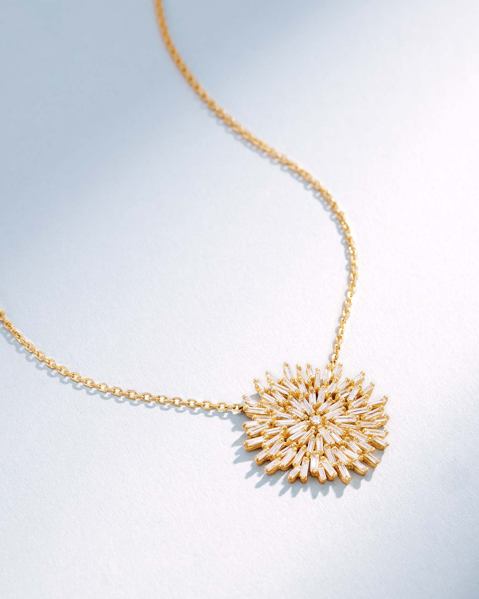 Suzanne Kalan Classic Diamond Sun Pendant in 18k yellow gold