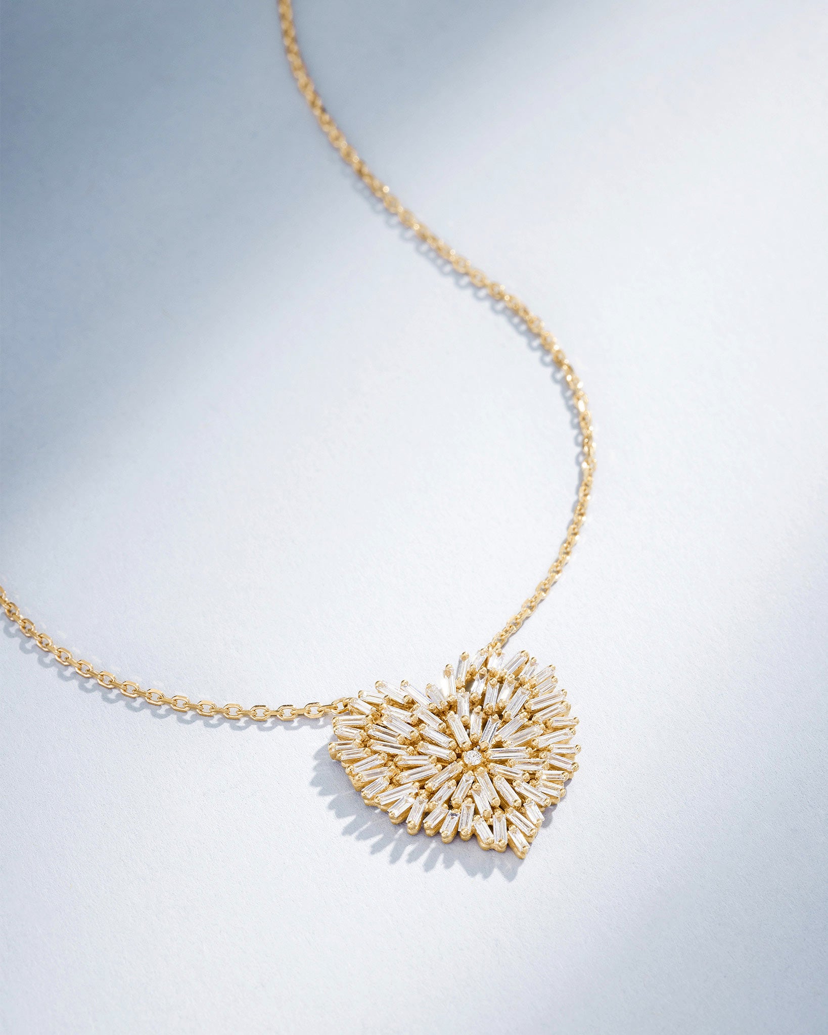 Suzanne Kalan Classic Diamond Medium Heart Pendant in 18k yellow gold