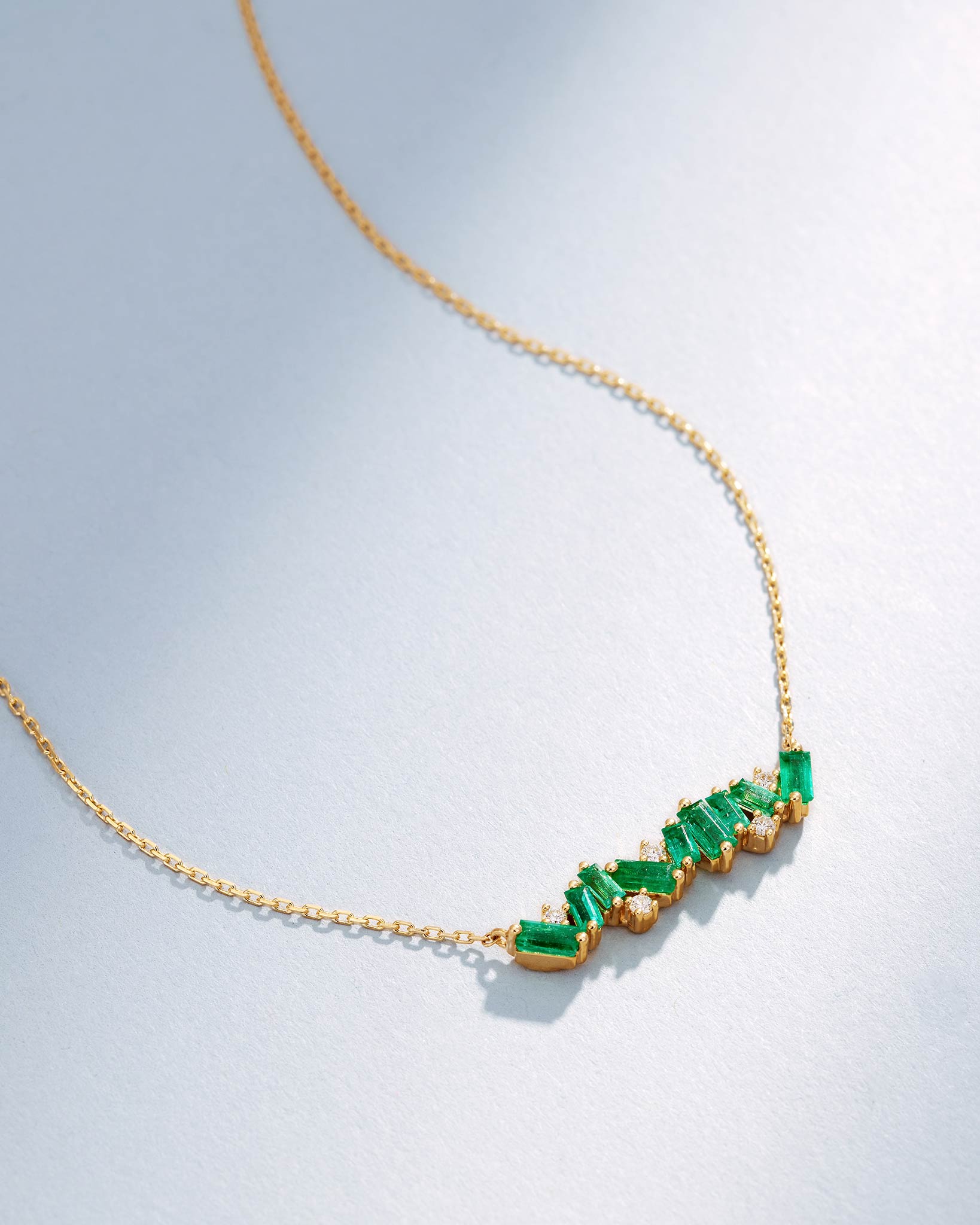 Suzanne Kalan Frenzy Emerald Bar Pendant in 18k yellow gold
