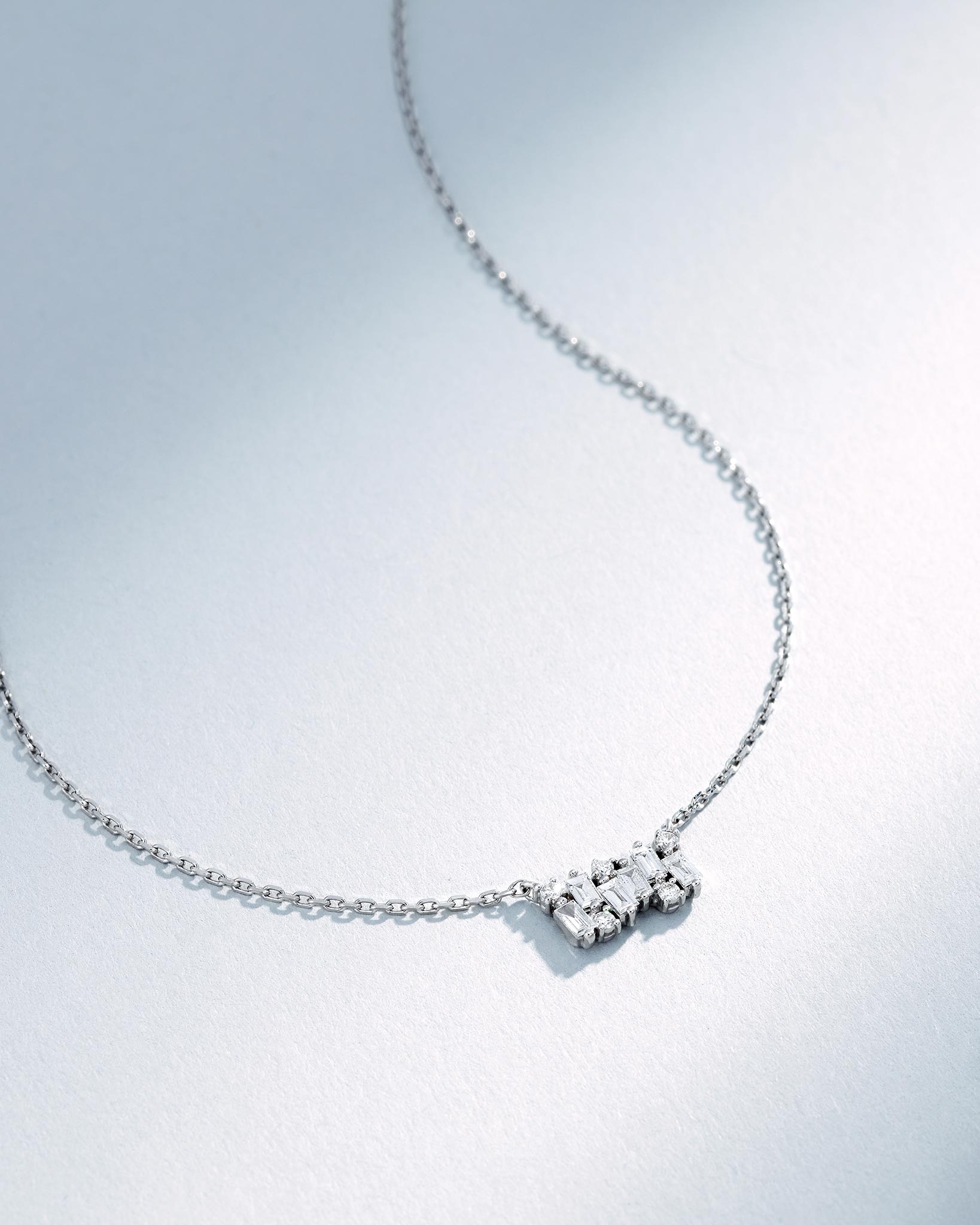 Suzanne Kalan Classic Diamond Mini Shimmer Bar Pendant in 18k white gold
