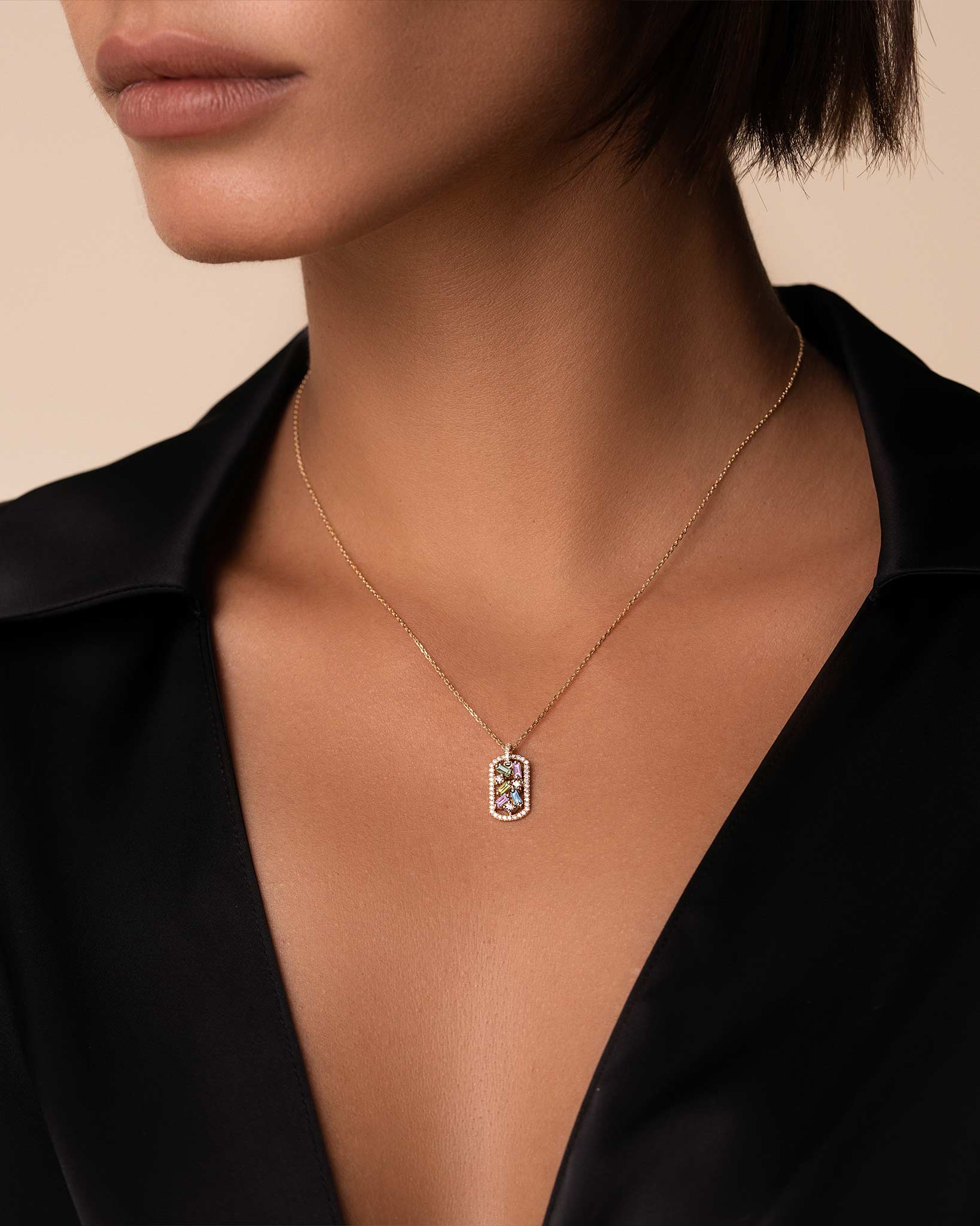 Suzanne Kalan Frenzy Pastel Sapphire Mini Dog Tag Pendant in 18k yellow gold