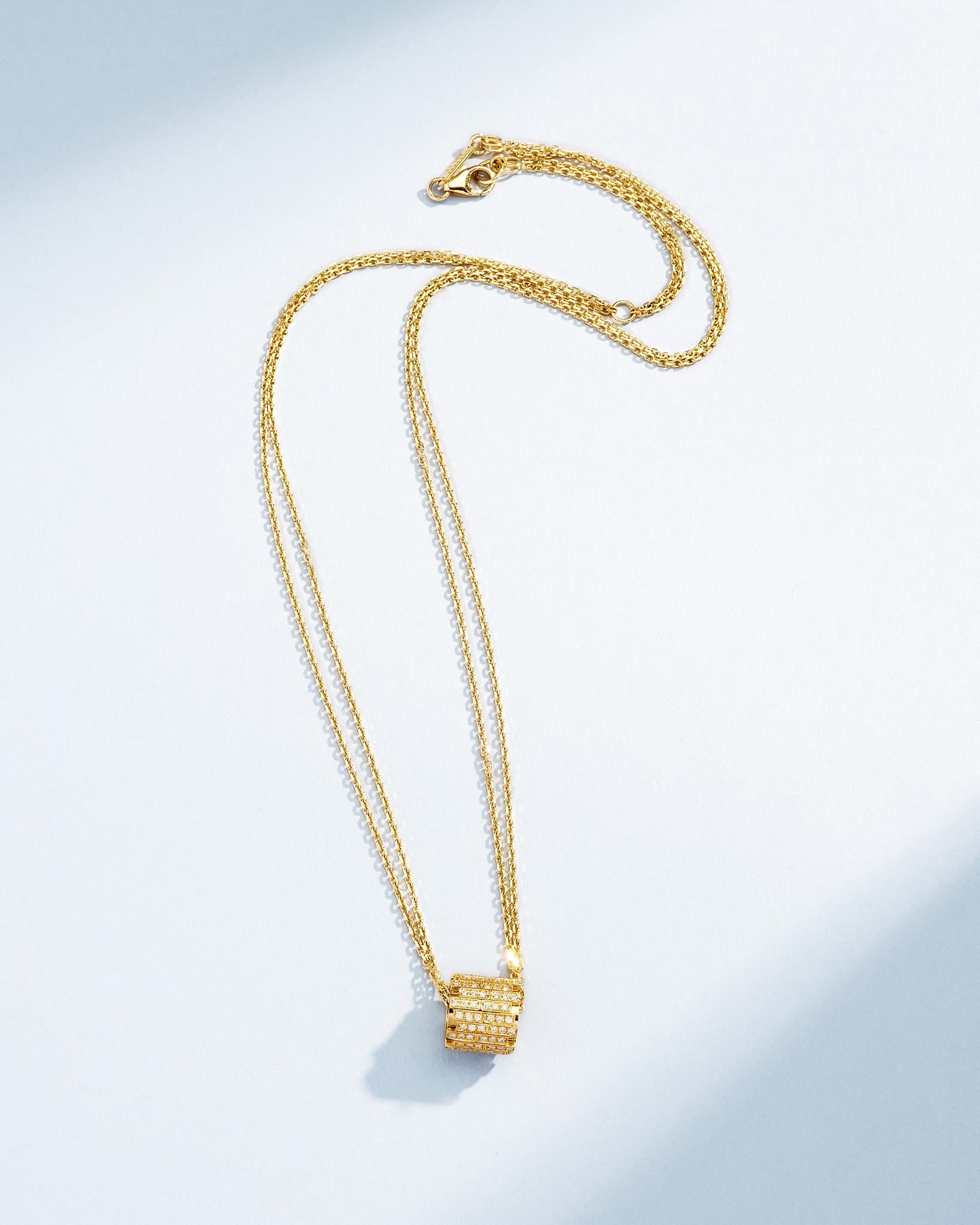 Suzanne Kalan Infinite Pave Diamond Midi Rondelle Pendant in 18k yellow gold
