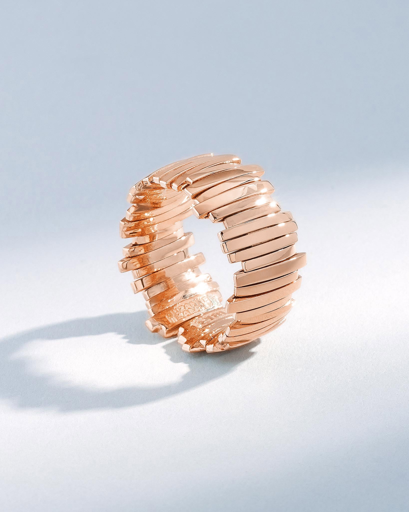 Suzanne Kalan Classic Gold Milli Band in 18k rose gold