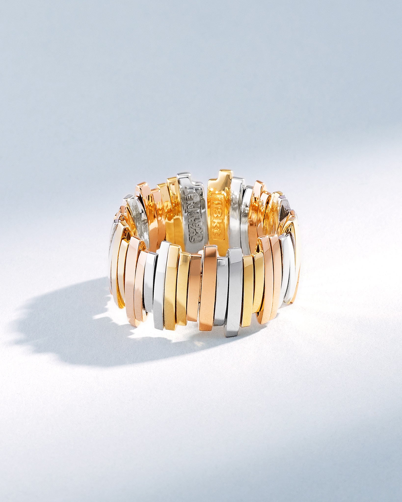 Suzanne Kalan Classic Gold Three-Tone Milli Band in 18k gold