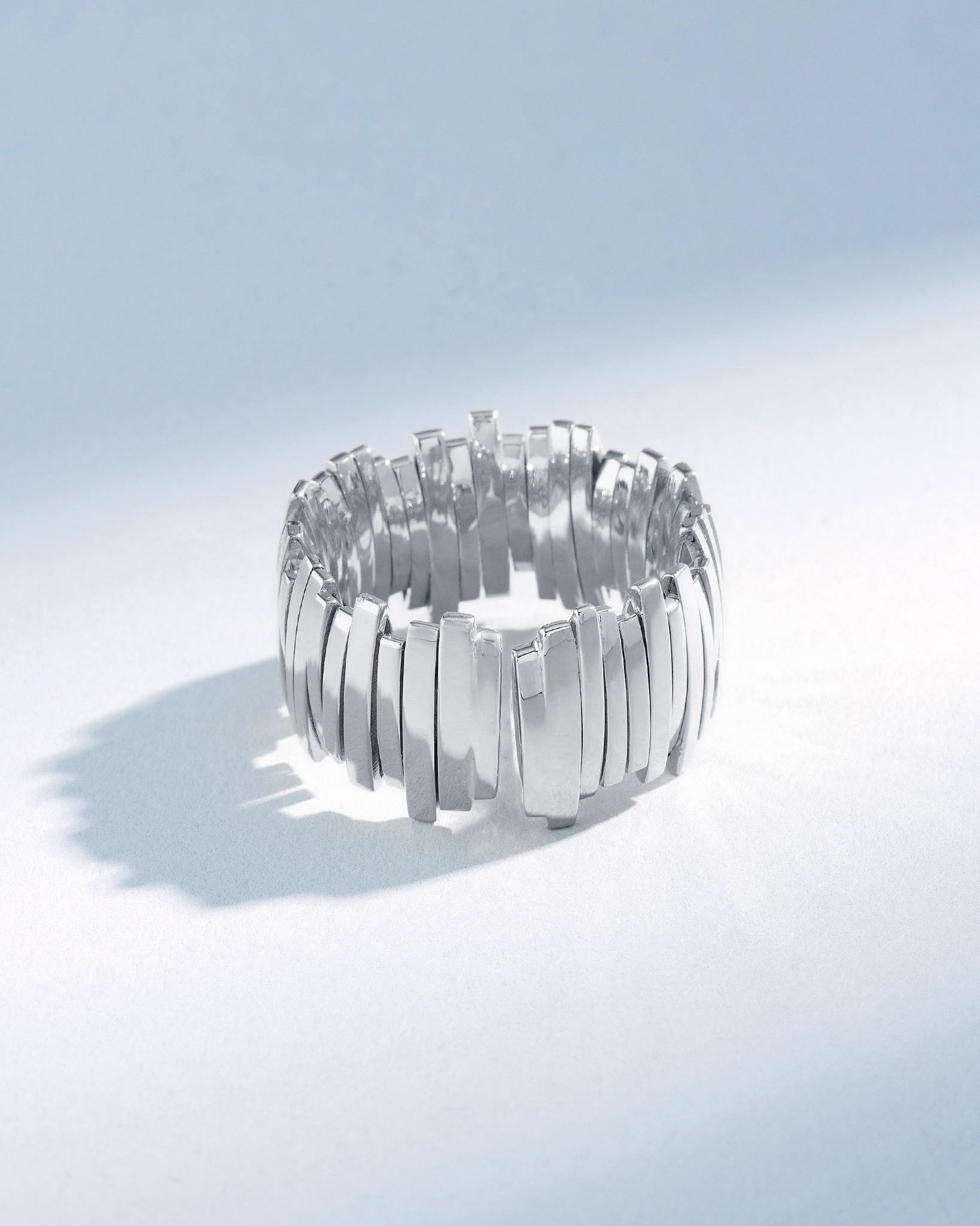 Suzanne Kalan Classic Gold Milli Band in 18k white gold