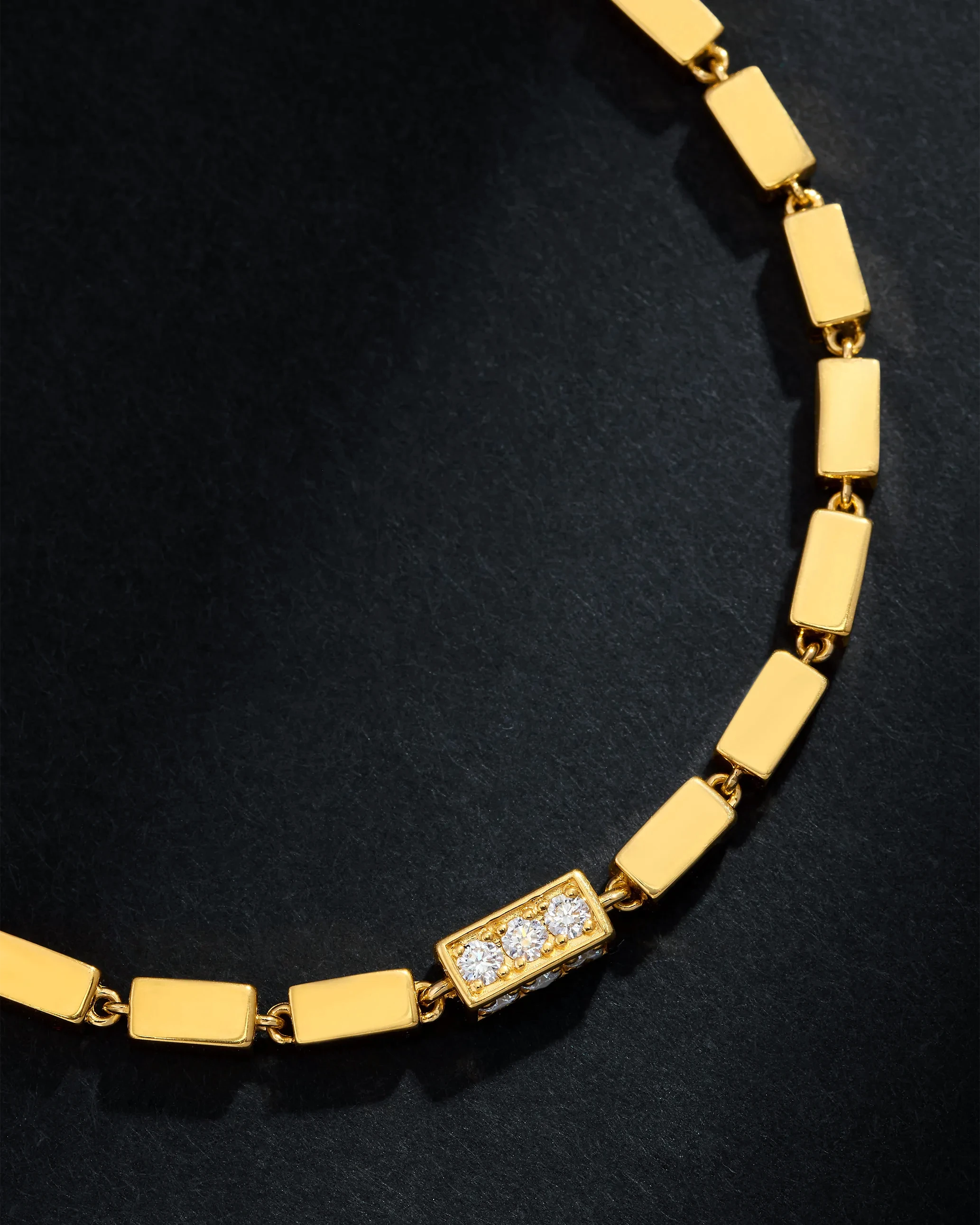 Suzanne Kalan Block-Chain Single Pave Diamond Thick Bracelet in 18k yellow gold