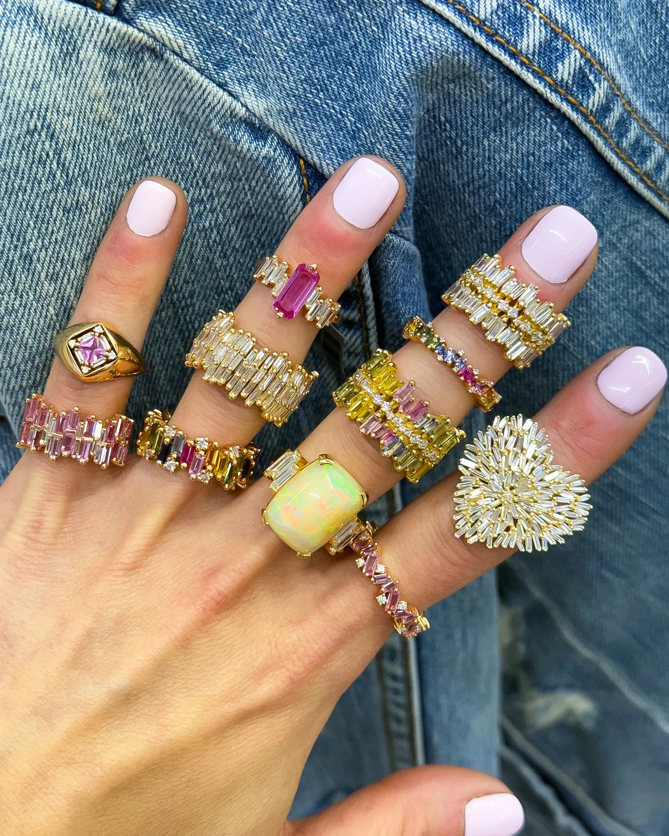 Suzanne Kalan One of a Kind Square Shape Cabochon-Cut Ethiopian Opal Ring in 18k yellow gold