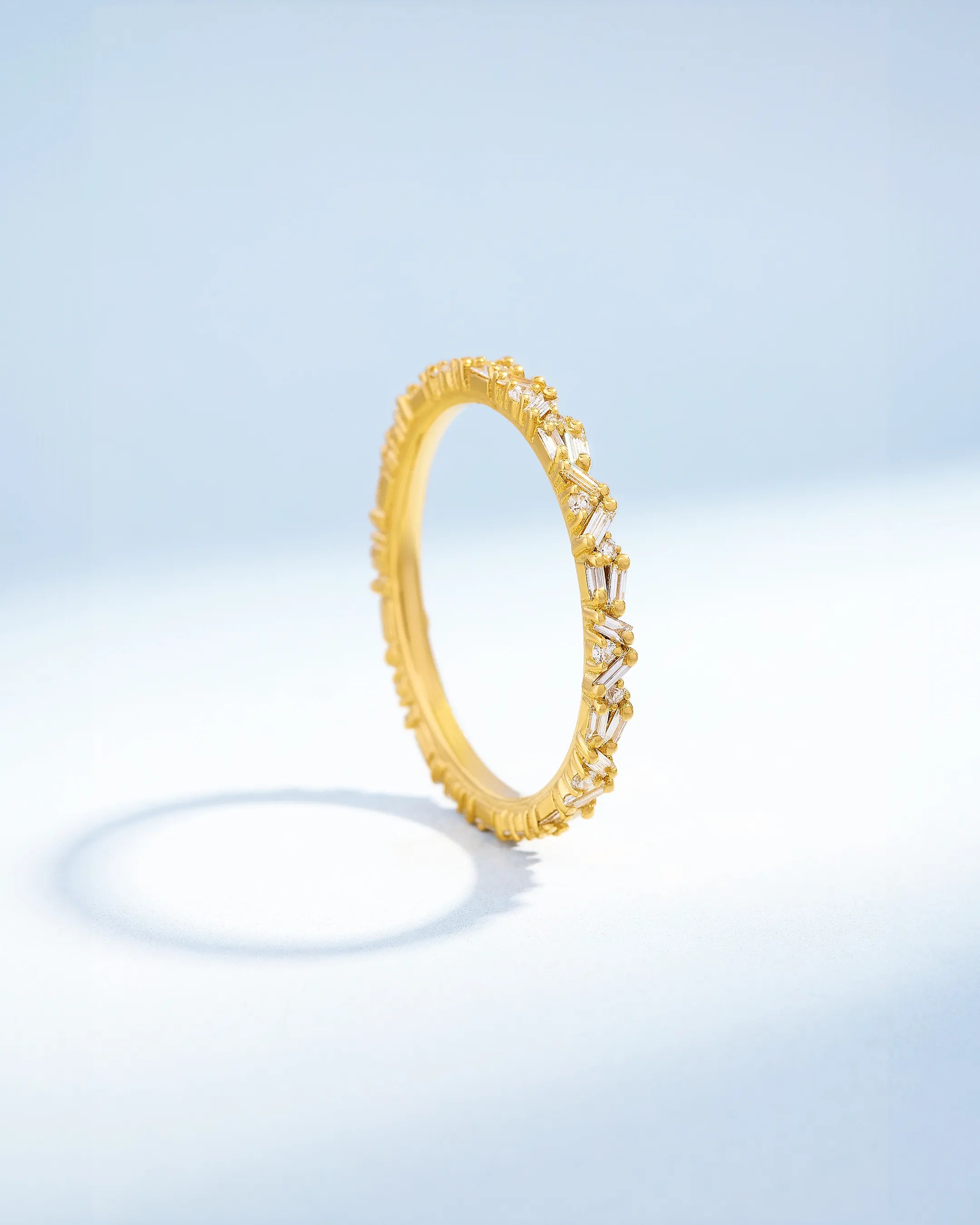 Suzanne Kalan Classic Diamond Thin Mix Eternity Ring Jacket in 18k yellow gold