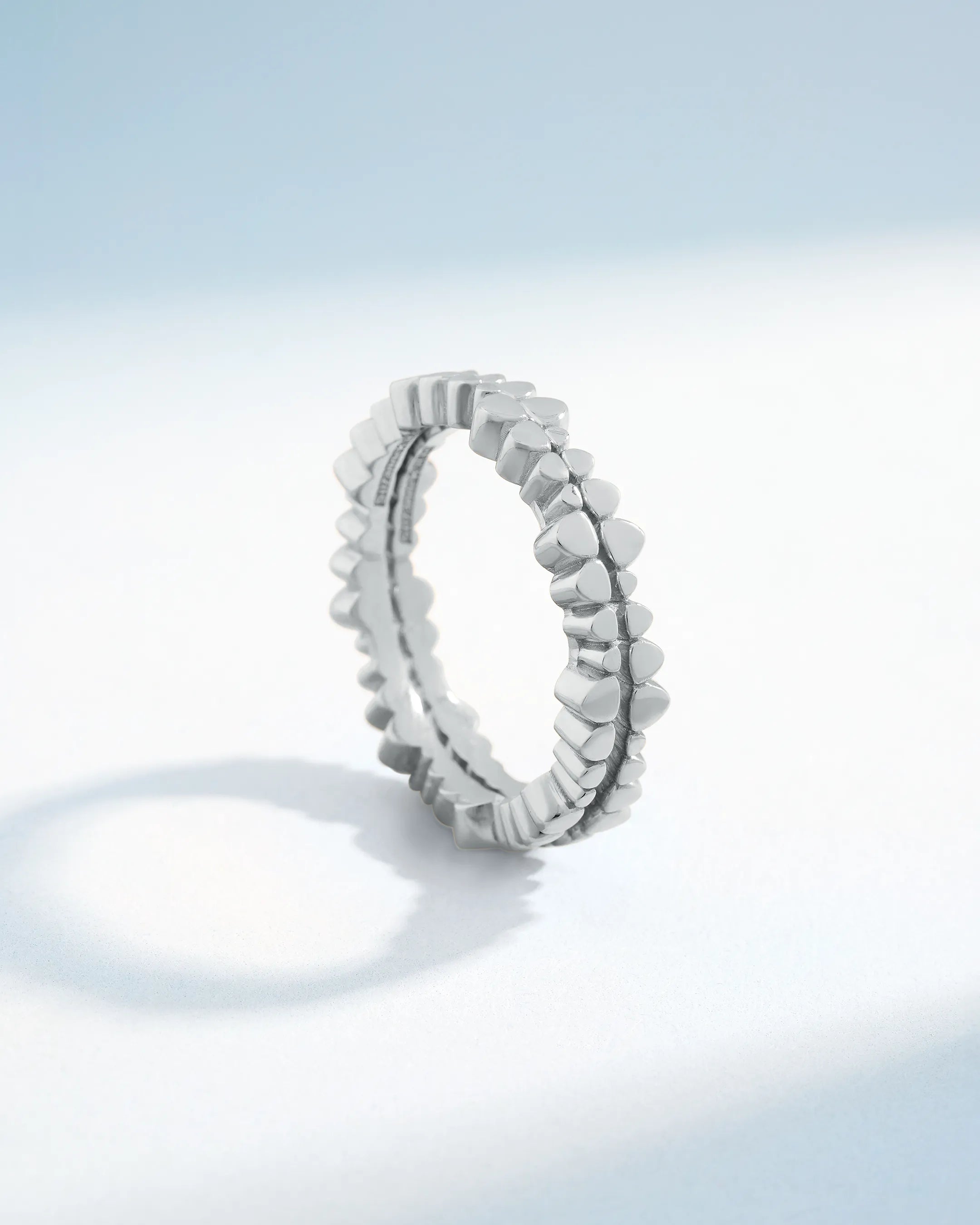 Suzanne Kalan Golden Age Ivy Ring Jackets in 18k white gold