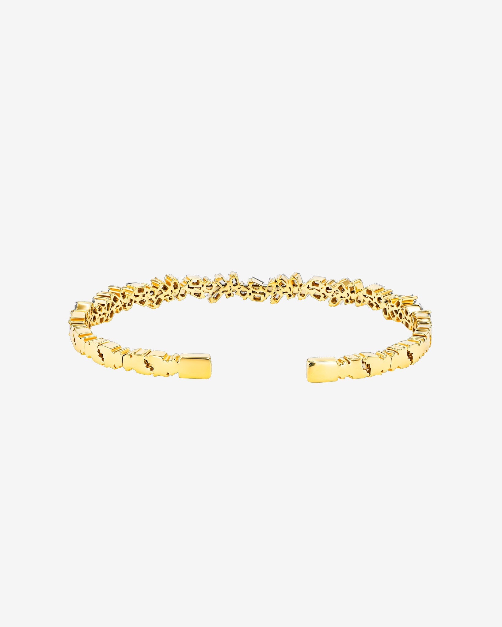 Suzanne Kalan Classic Diamond Sparkler Bangle in 18k yellow gold