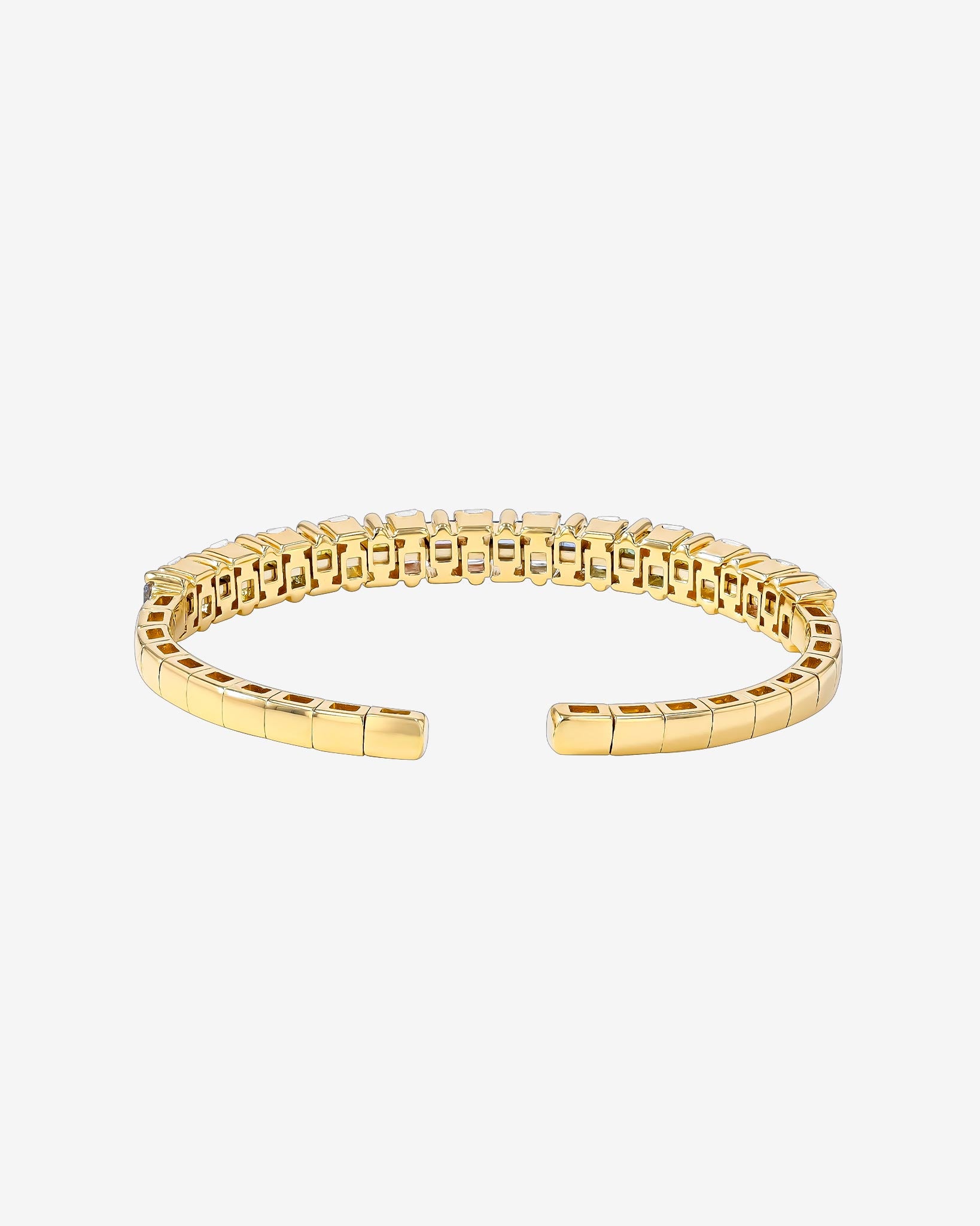 Suzanne Kalan Princess Bold Pastel Sapphire Bangle in 18k yellow gold