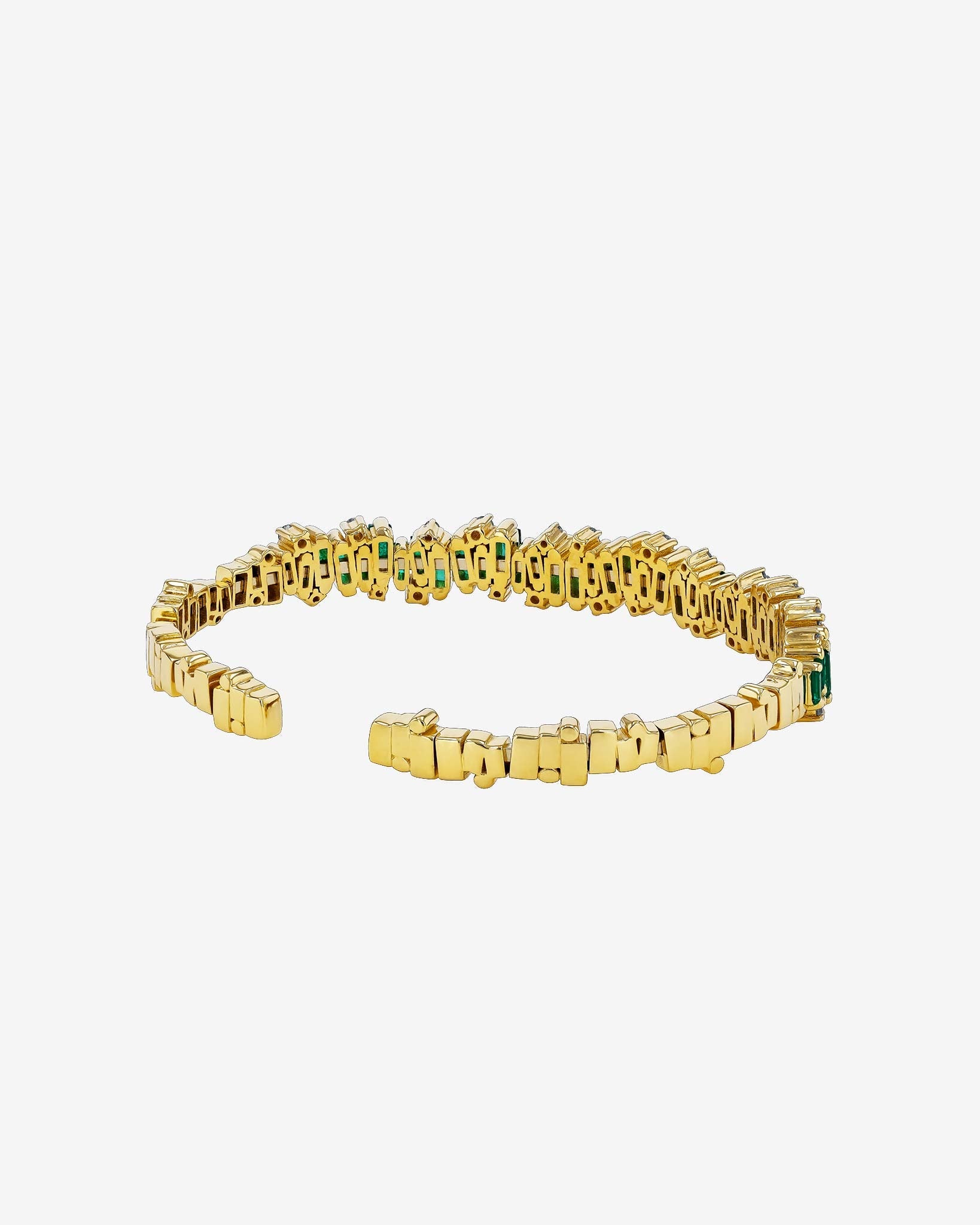 Suzanne Kalan Shimmer Audrey Emerald Bangle in 18k yellow gold