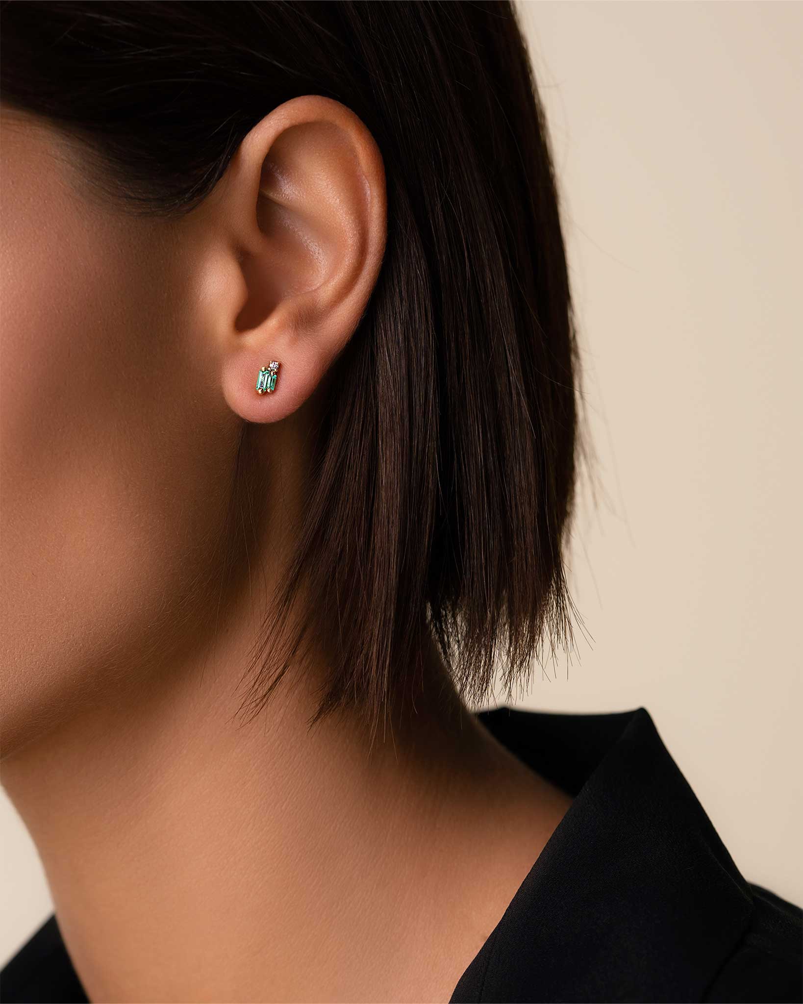 Suzanne Kalan Bold Burst Emerald Studs in 18k yellow gold