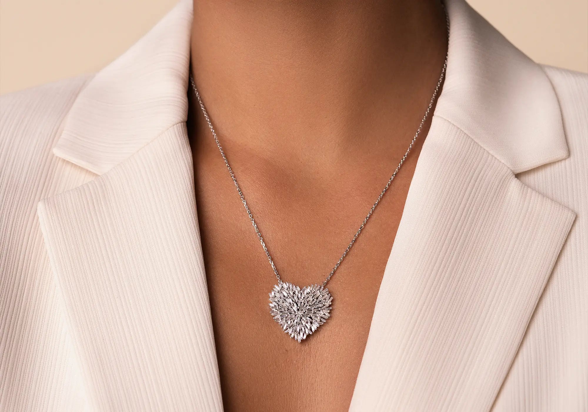 18k baguette diamond necklace