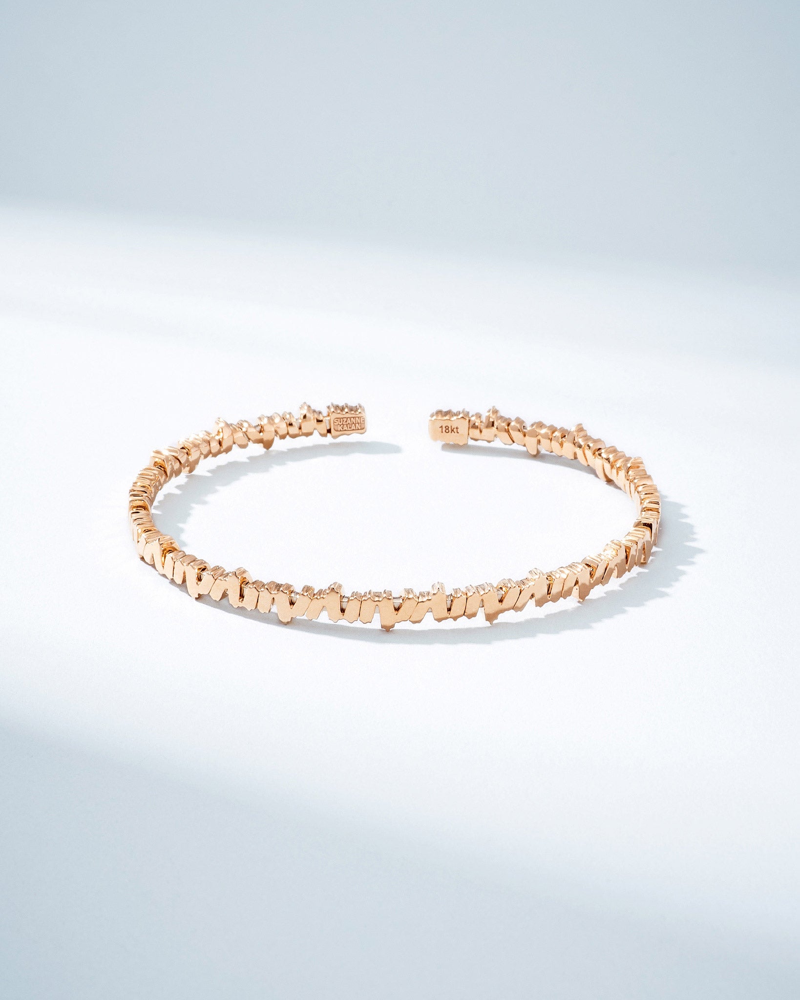 Suzanne Kalan Golden Bangle in 18k rose gold