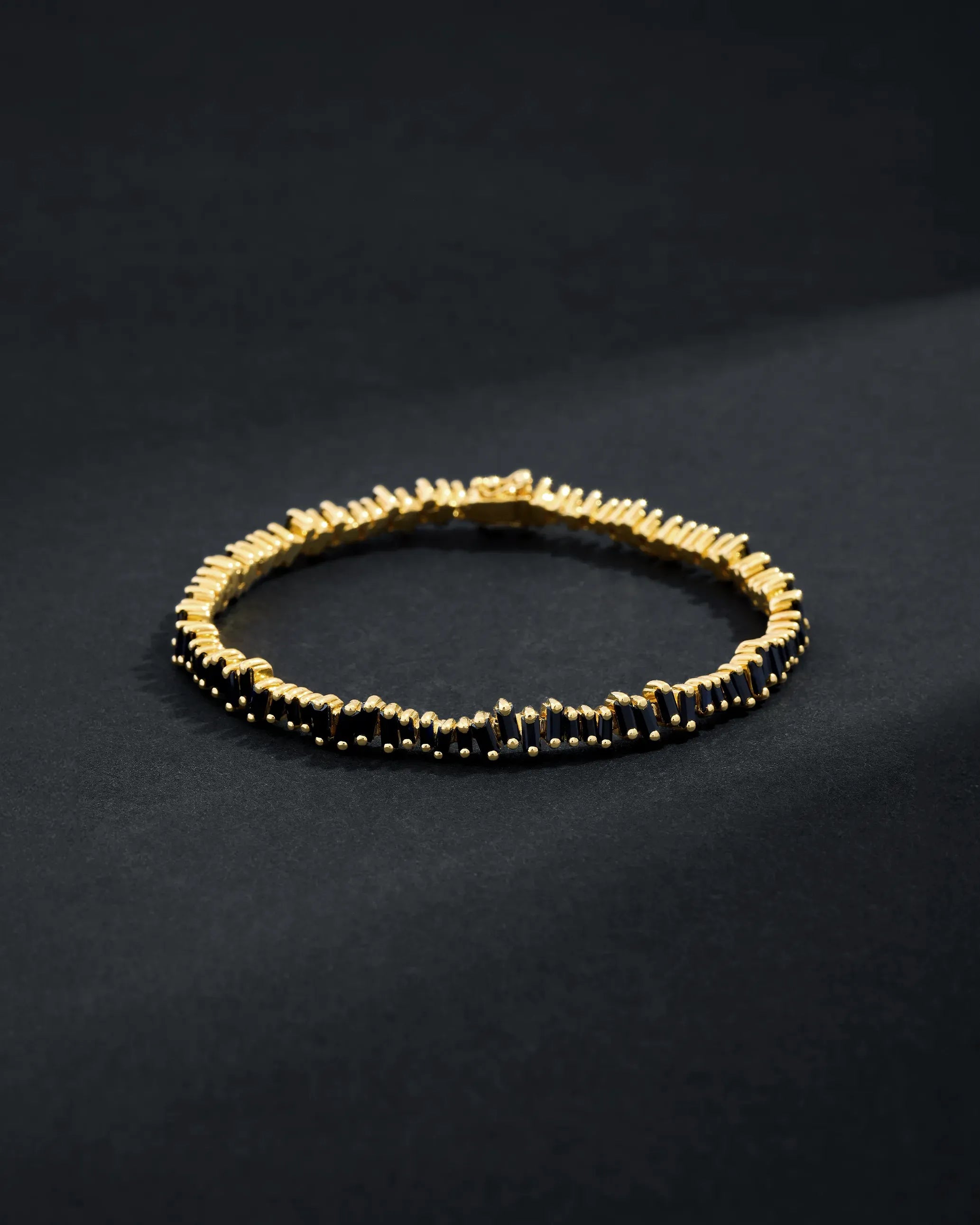 Suzanne Kalan Bold Black Sapphire Tennis Bracelet in 18k yellow gold