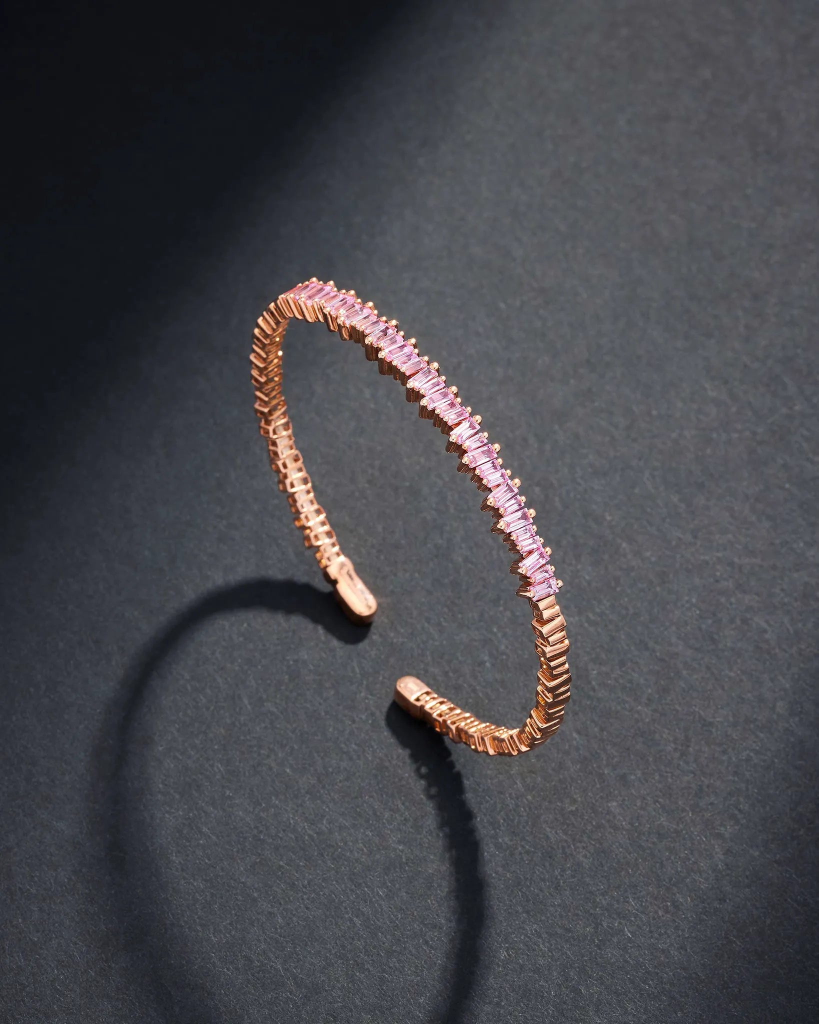 Suzanne Kalan Men's Bold Pink Sapphire Bangle in 18k rose gold