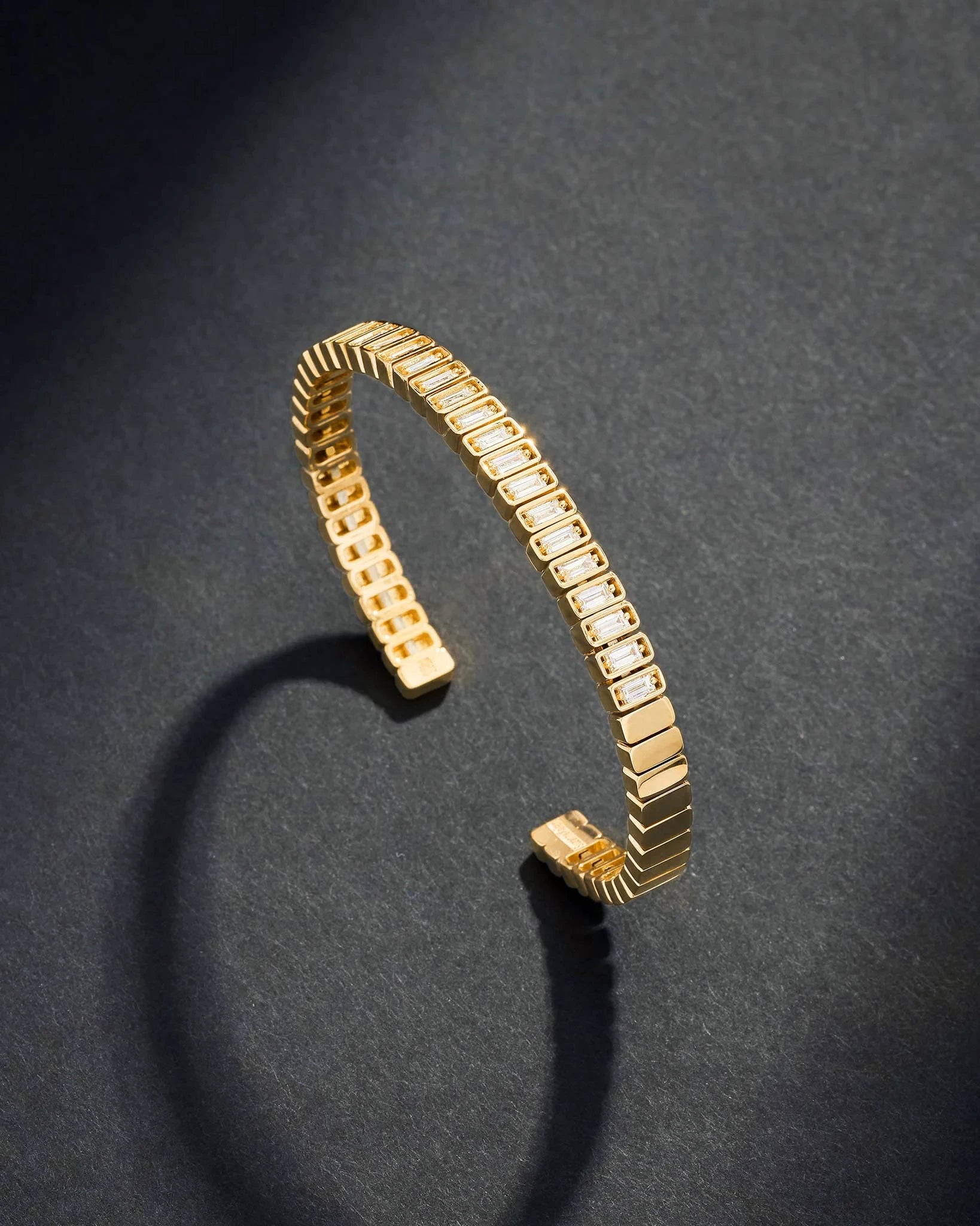 Suzanne Kalan Men's Inlay Large Vertical Diamond Bangle in 18k yellow gold