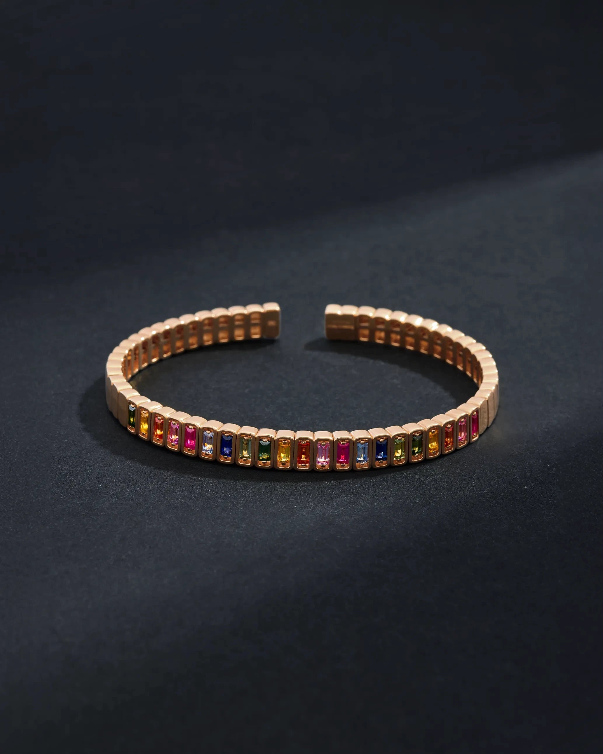 Suzanne Kalan Inlay Large Vertical Rainbow Sapphire Bangle in 18k rose gold