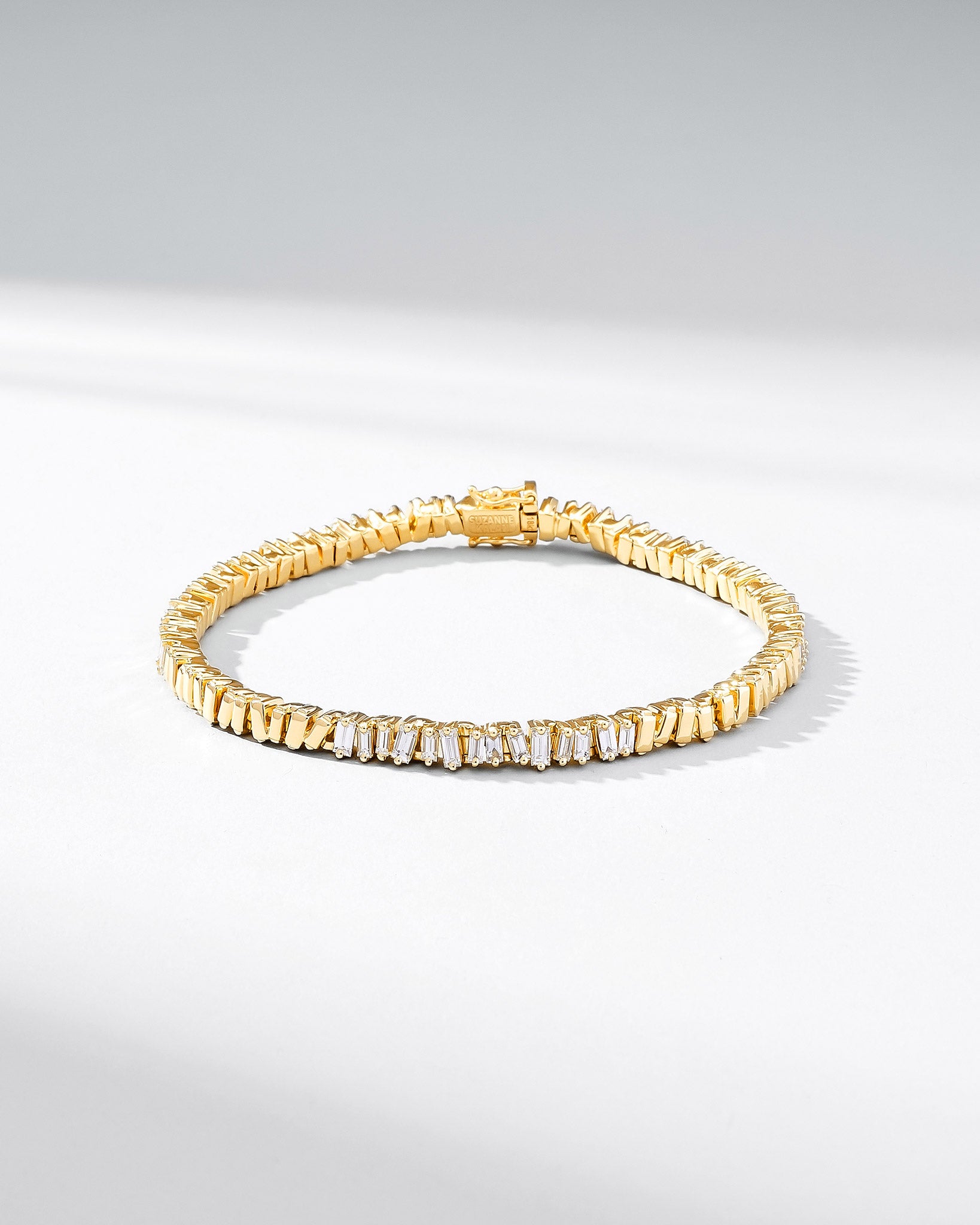 Suzanne Kalan Classic Diamond 50/50 Tennis Bracelet in 18k yellow gold