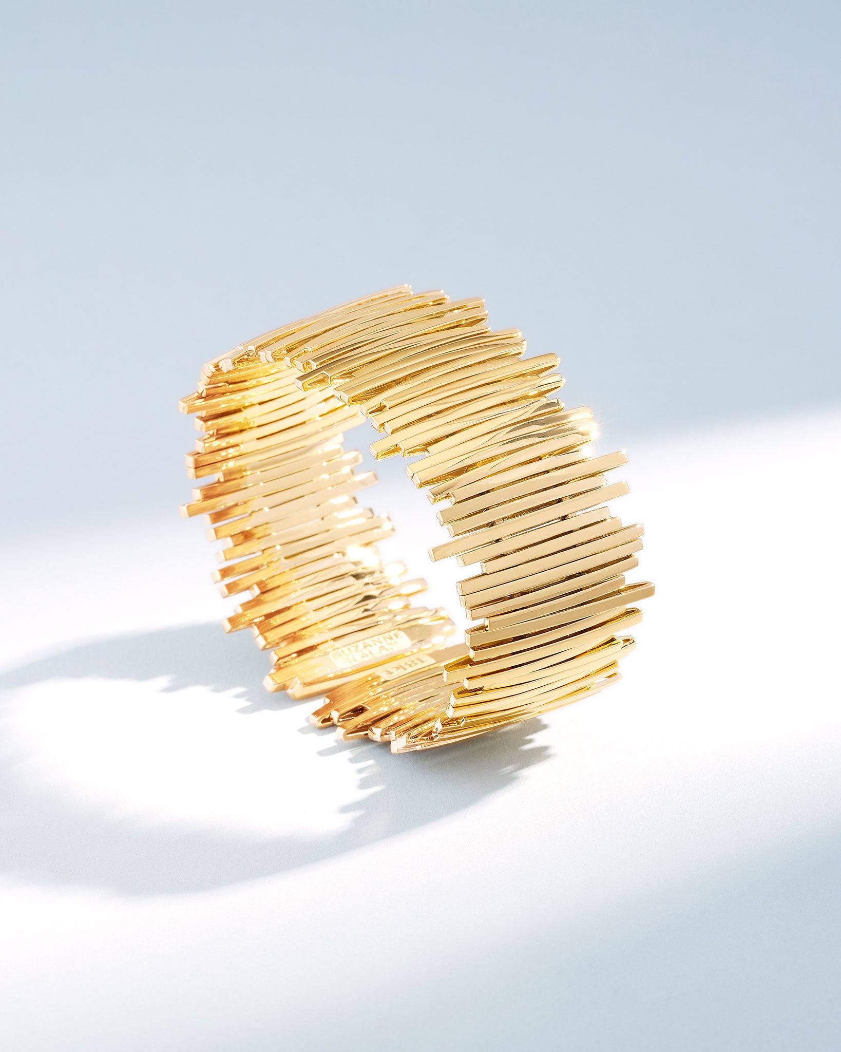 Suzanne Kalan Classic Gold Cuff in 18k yellow gold