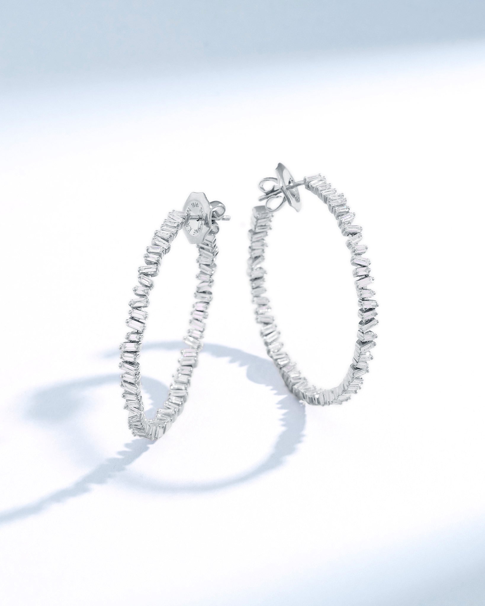 Suzanne Kalan Classic Diamond Midi Hoops in 18k white gold