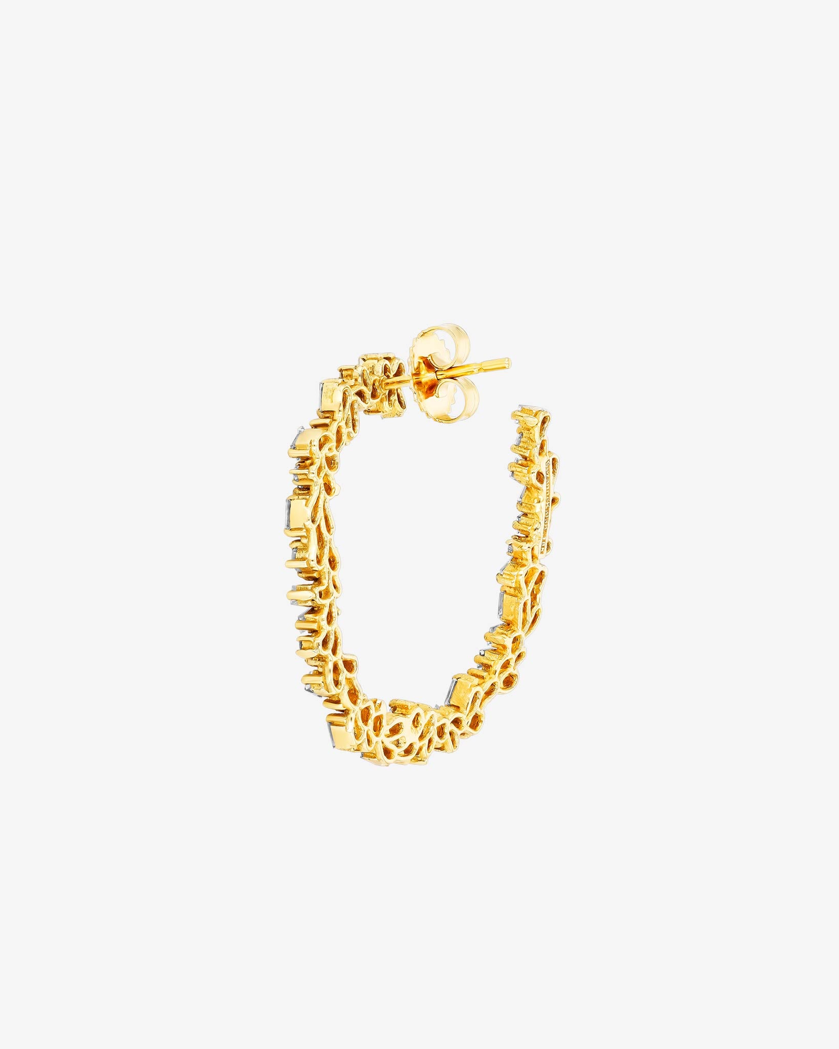 Suzanne Kalan Classic Diamond Sideways Cluster Midi Hoops in 18k yellow gold