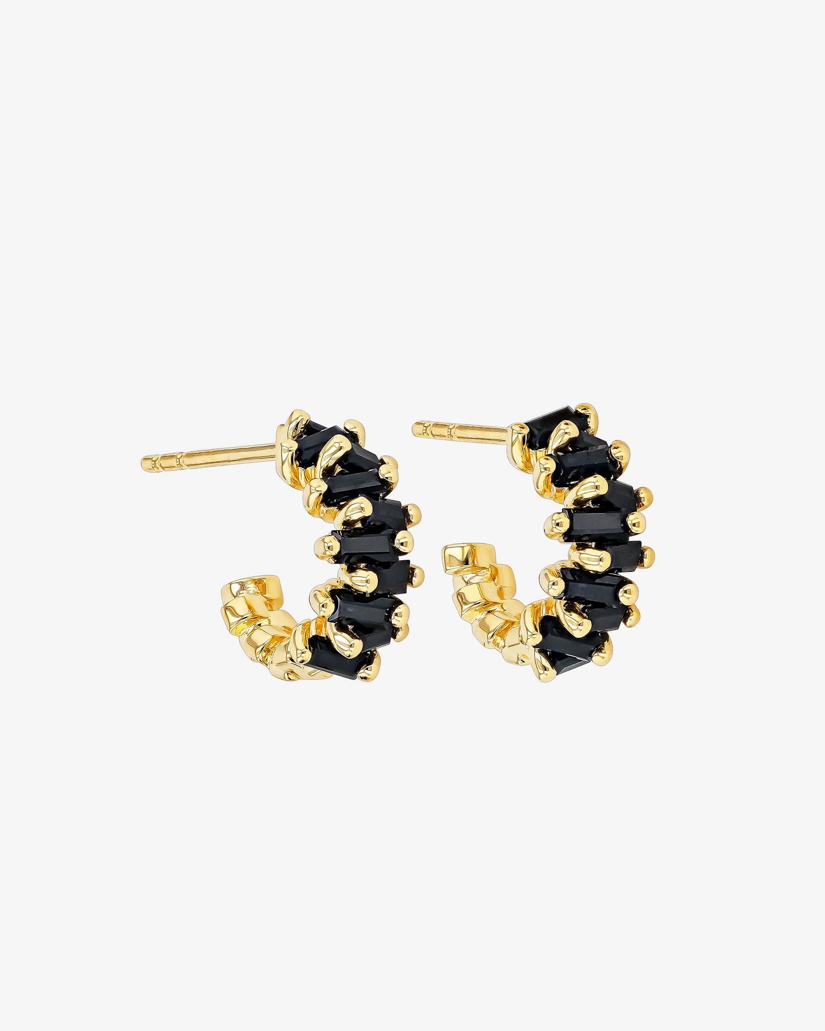 Suzanne Kalan Bold ZigZag Black Sapphire Mini Hoops in 18k yellow gold