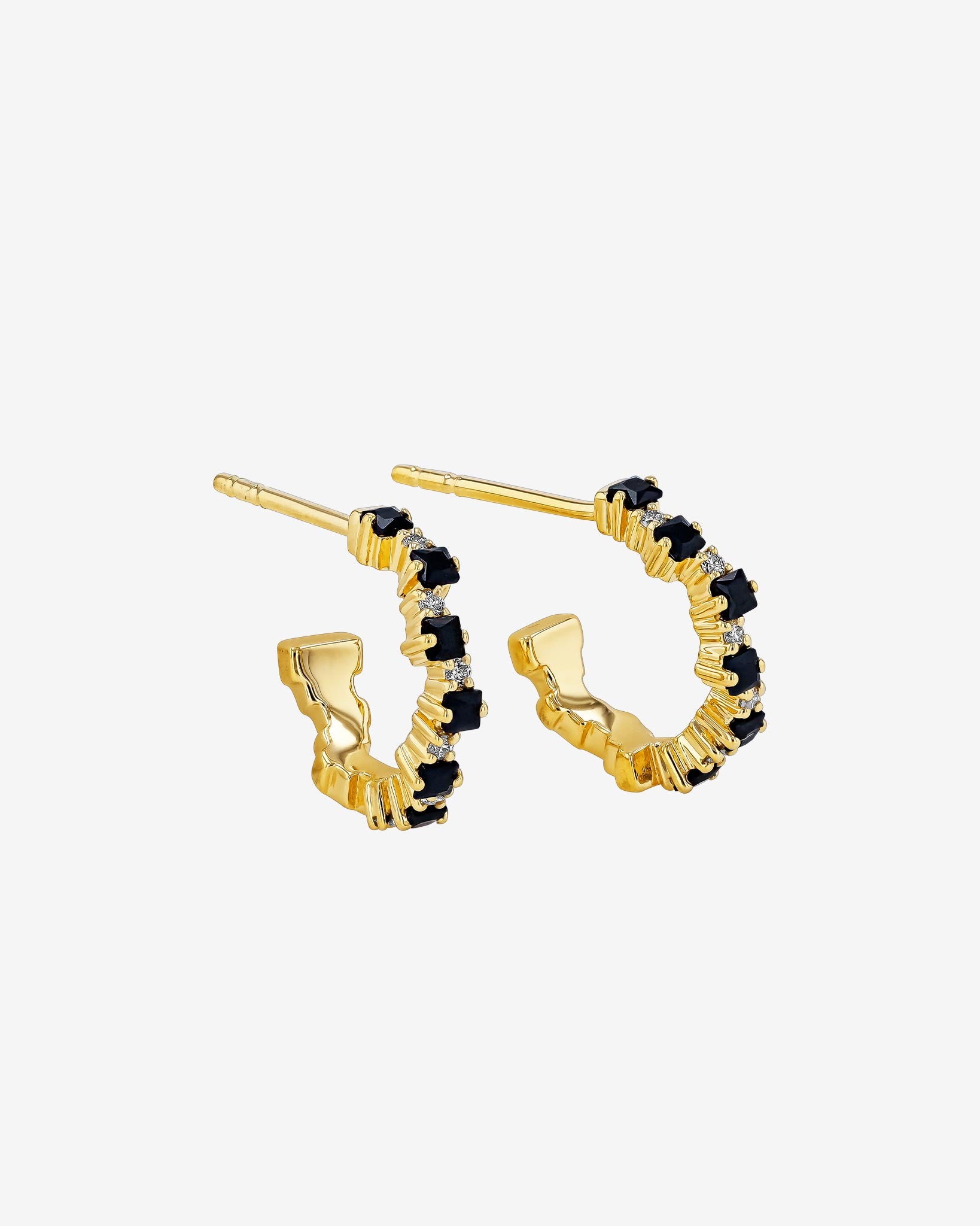 Suzanne Kalan Princess Staggered Black Sapphire Mini Hoops in 18k yellow gold