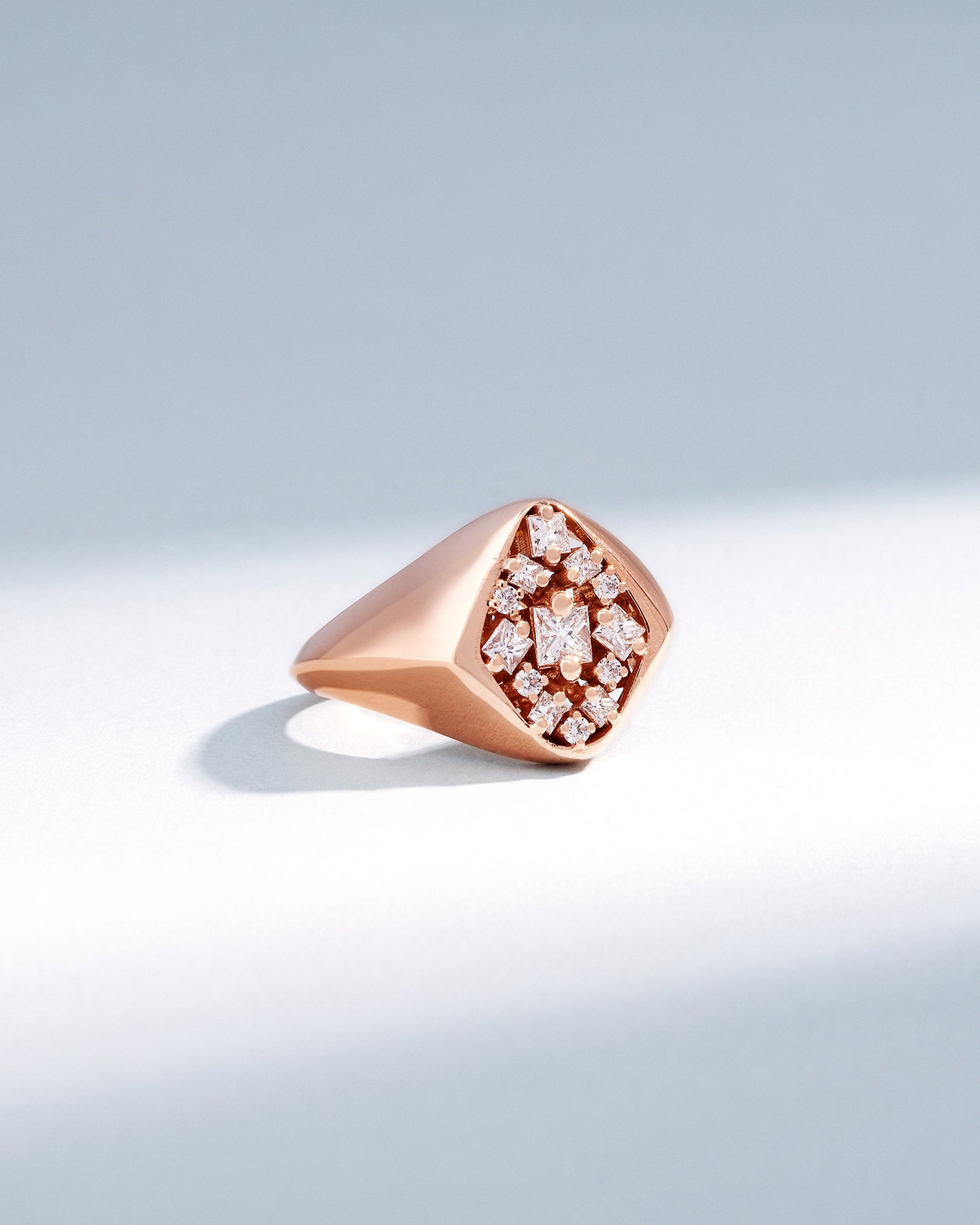 Suzanne Kalan La Fantaisie Star Diamond Signet Ring in 18k rose gold
