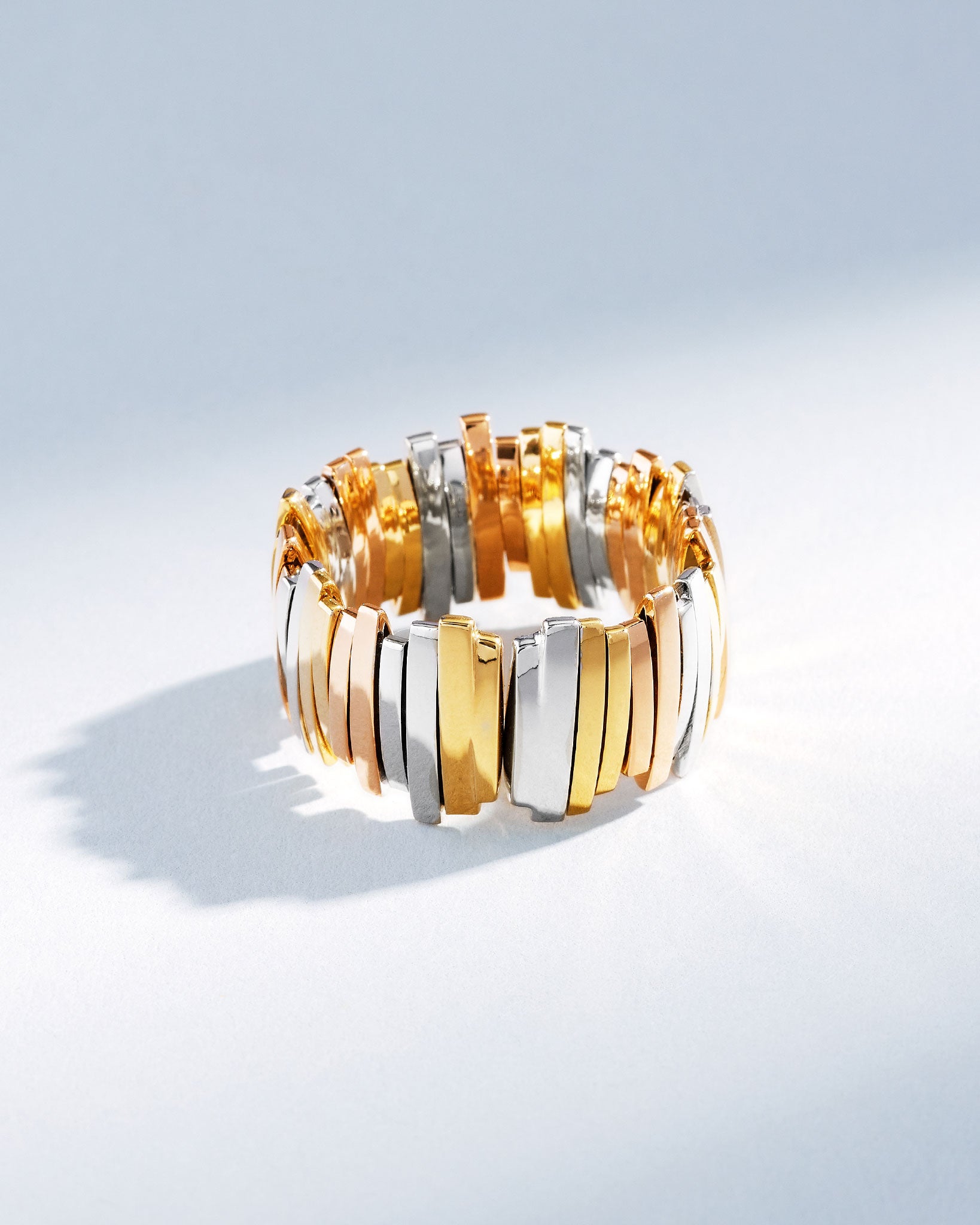 Suzanne Kalan Classic Gold Three-Tone Milli Band in 18k gold