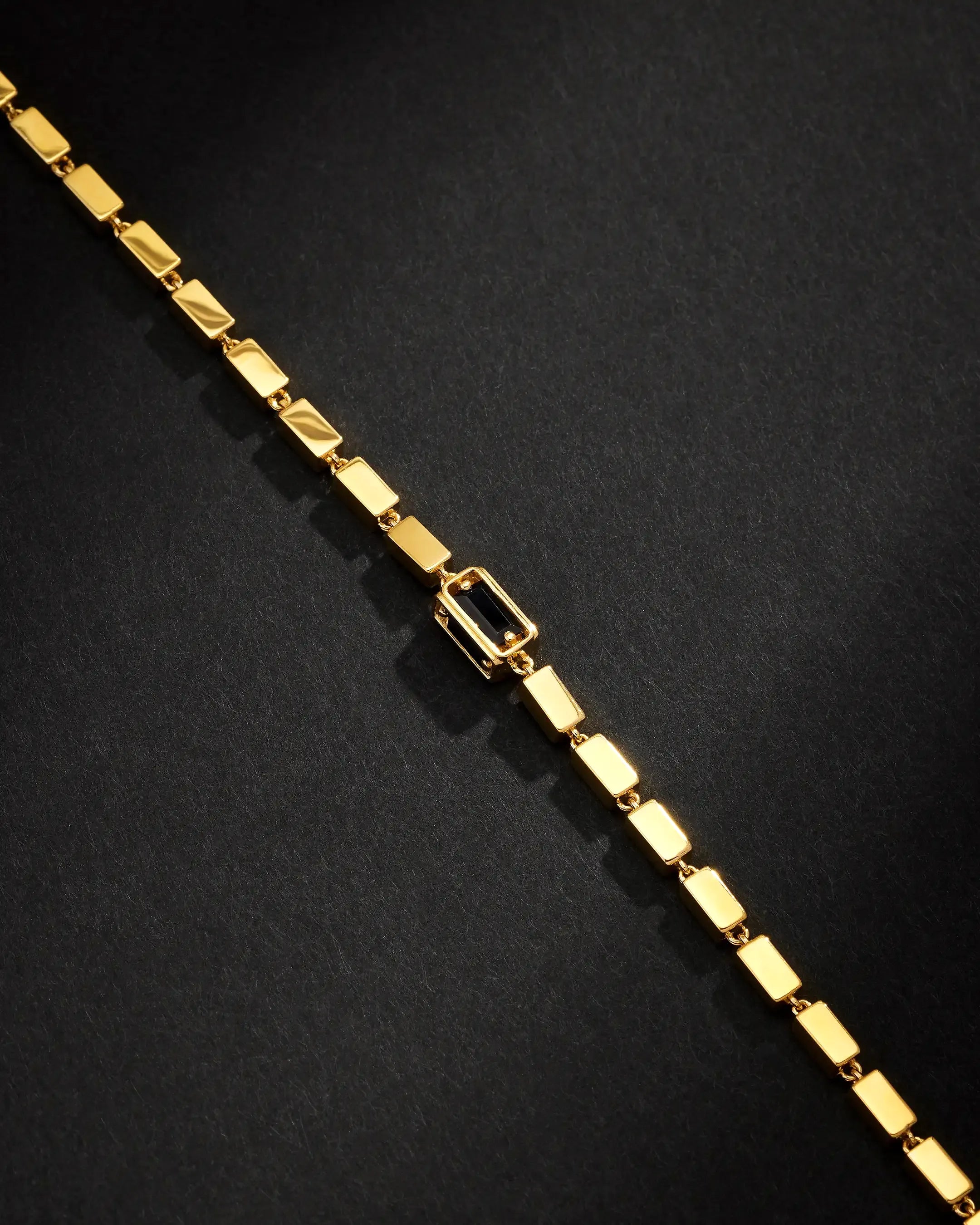 Suzanne Kalan Men's Block-Chain Single Black Sapphire Thick Bracelet in 18k yellow gold