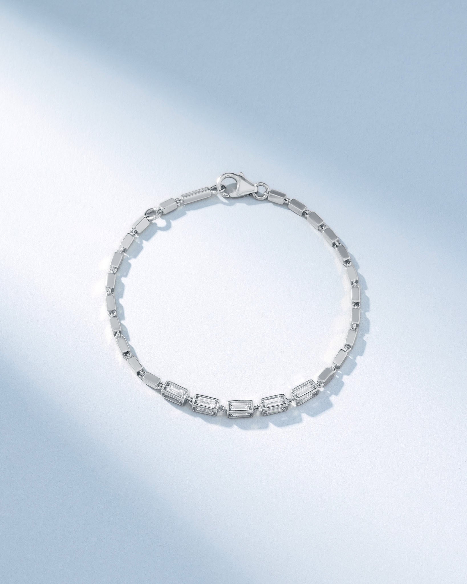 Suzanne Kalan Block-Chain Multi-Diamond Medium Bracelet in 18k white gold