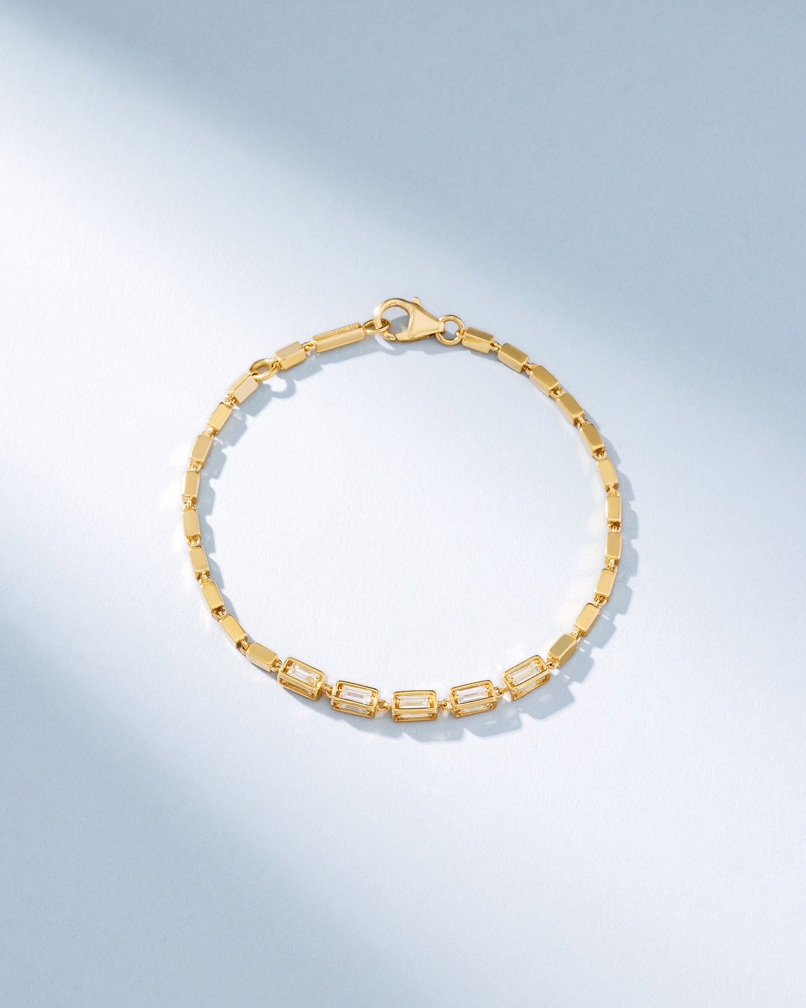Suzanne Kalan Block-Chain Multi-Diamond Medium Bracelet in 18k yellow gold