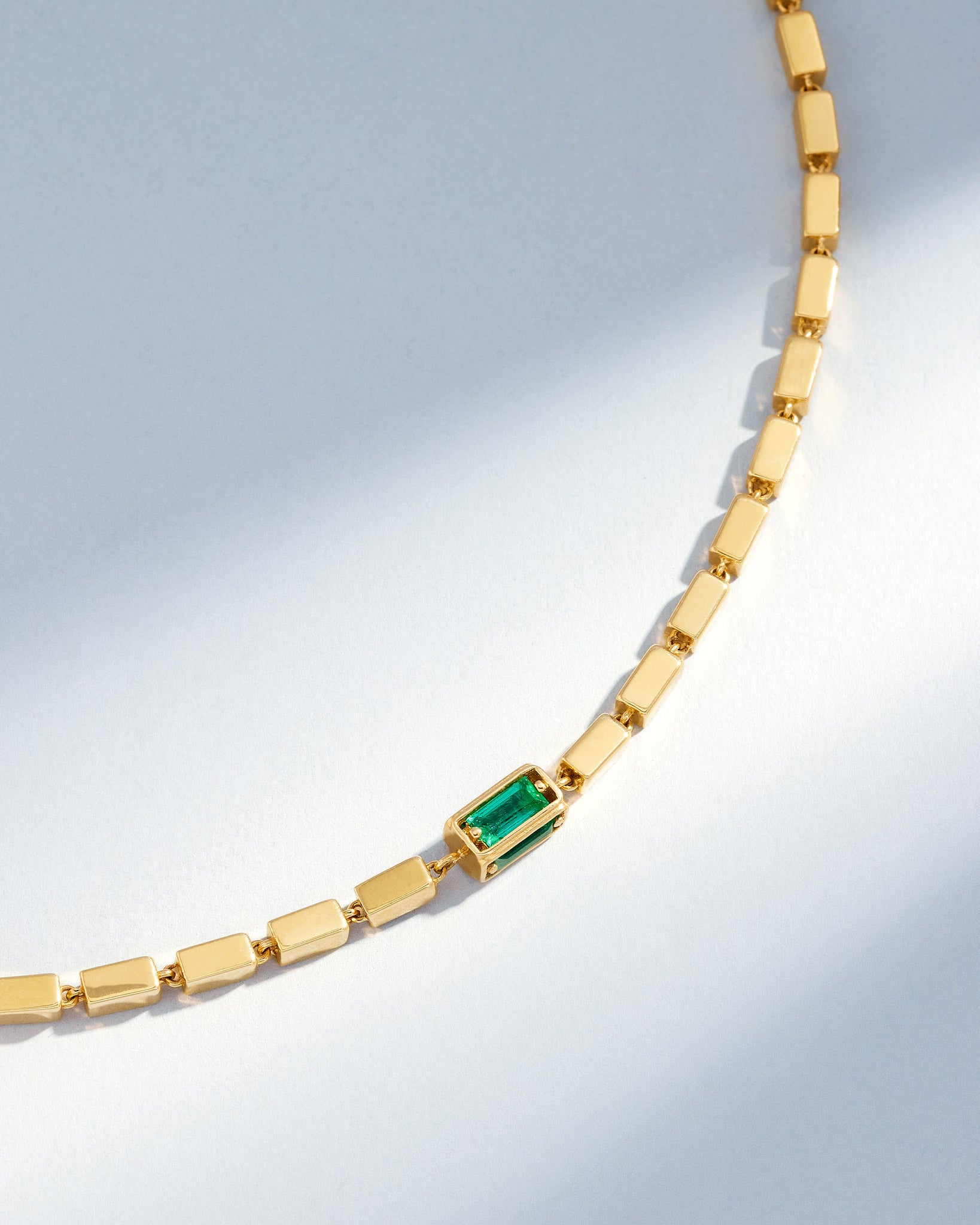 Suzanne Kalan Block-Chain Single Emerald Thick Necklace in 18k yellow gold