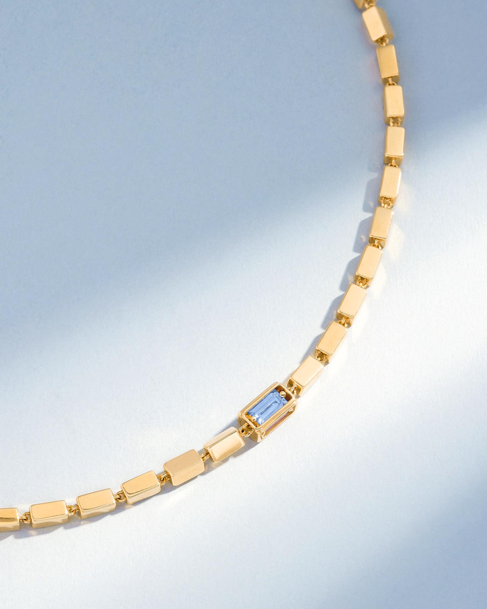 Suzanne Kalan Block-Chain Single Pastel Sapphire Thick Necklace in 18k yellow gold