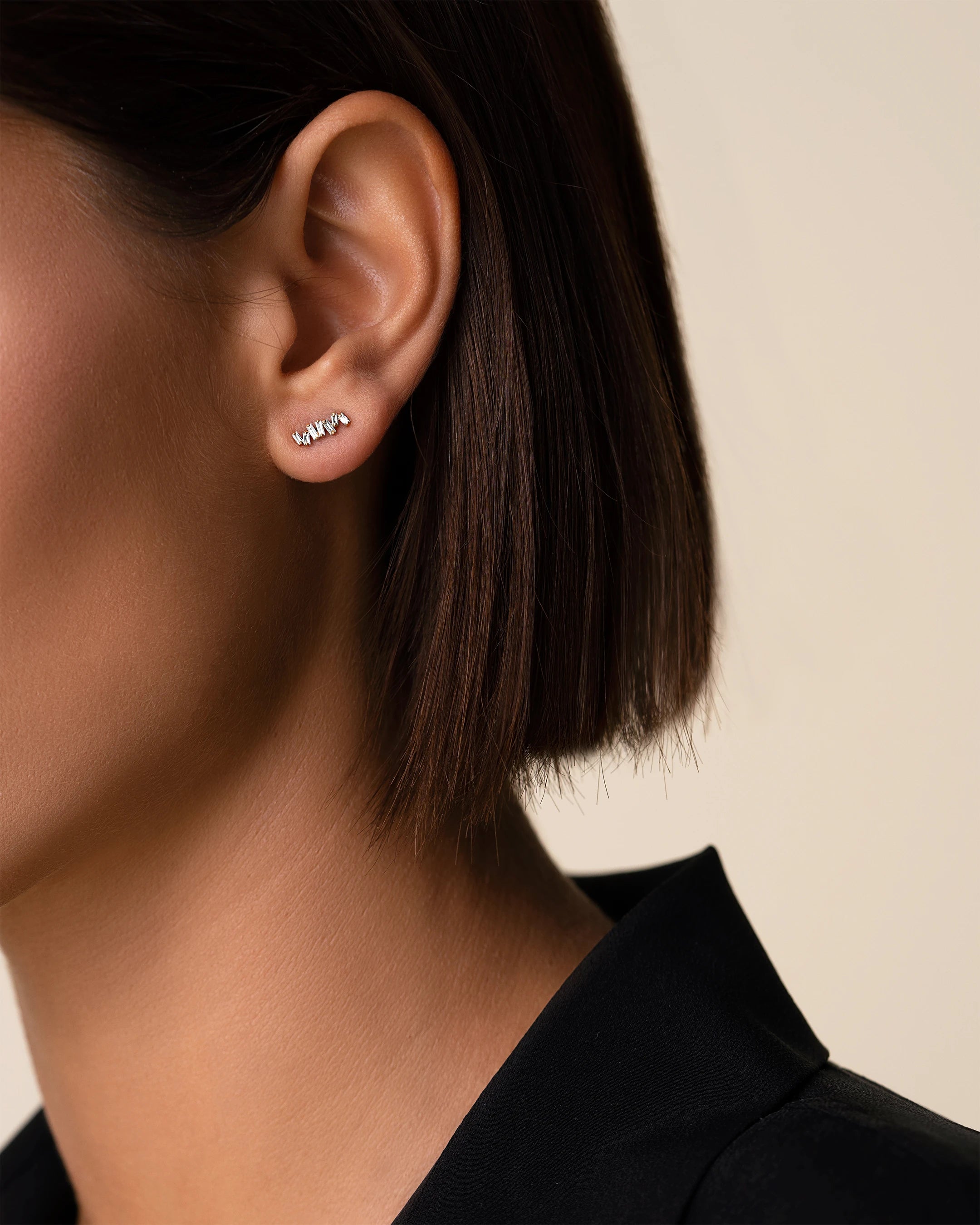 Suzanne Kalan Classic Diamond Bar Studs in 18k rose gold