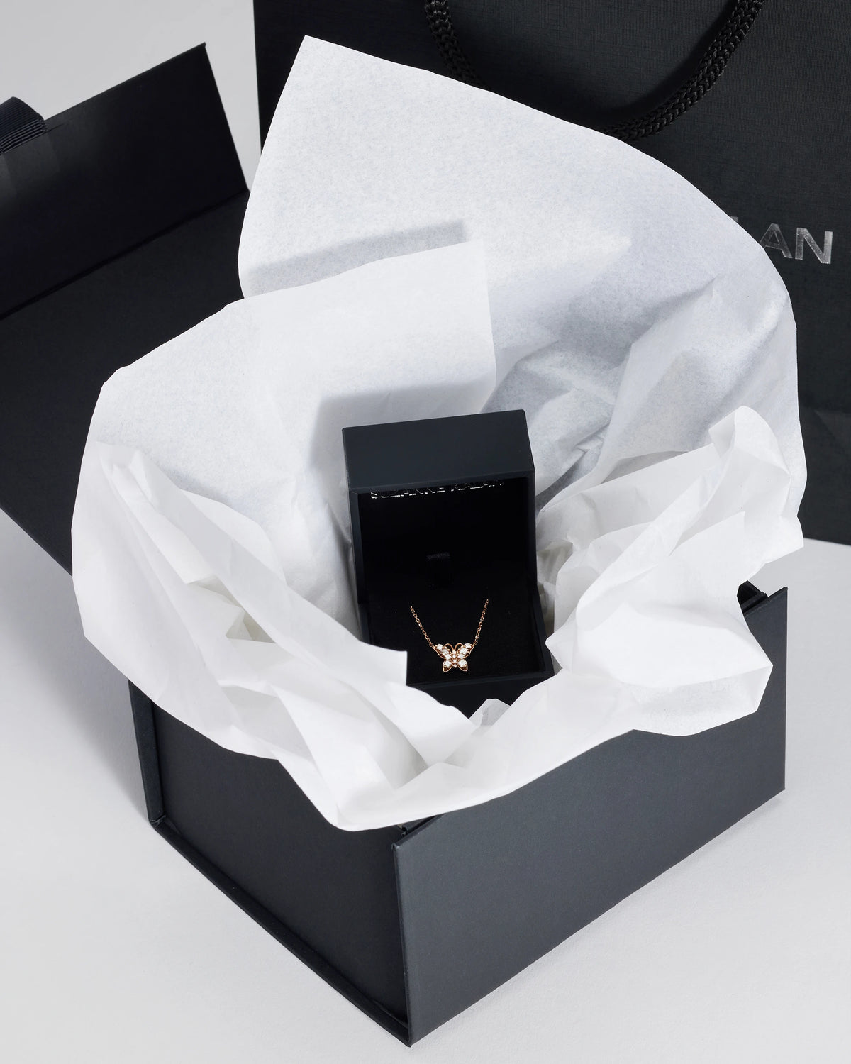Suzanne Kalan Gifting & Packaging