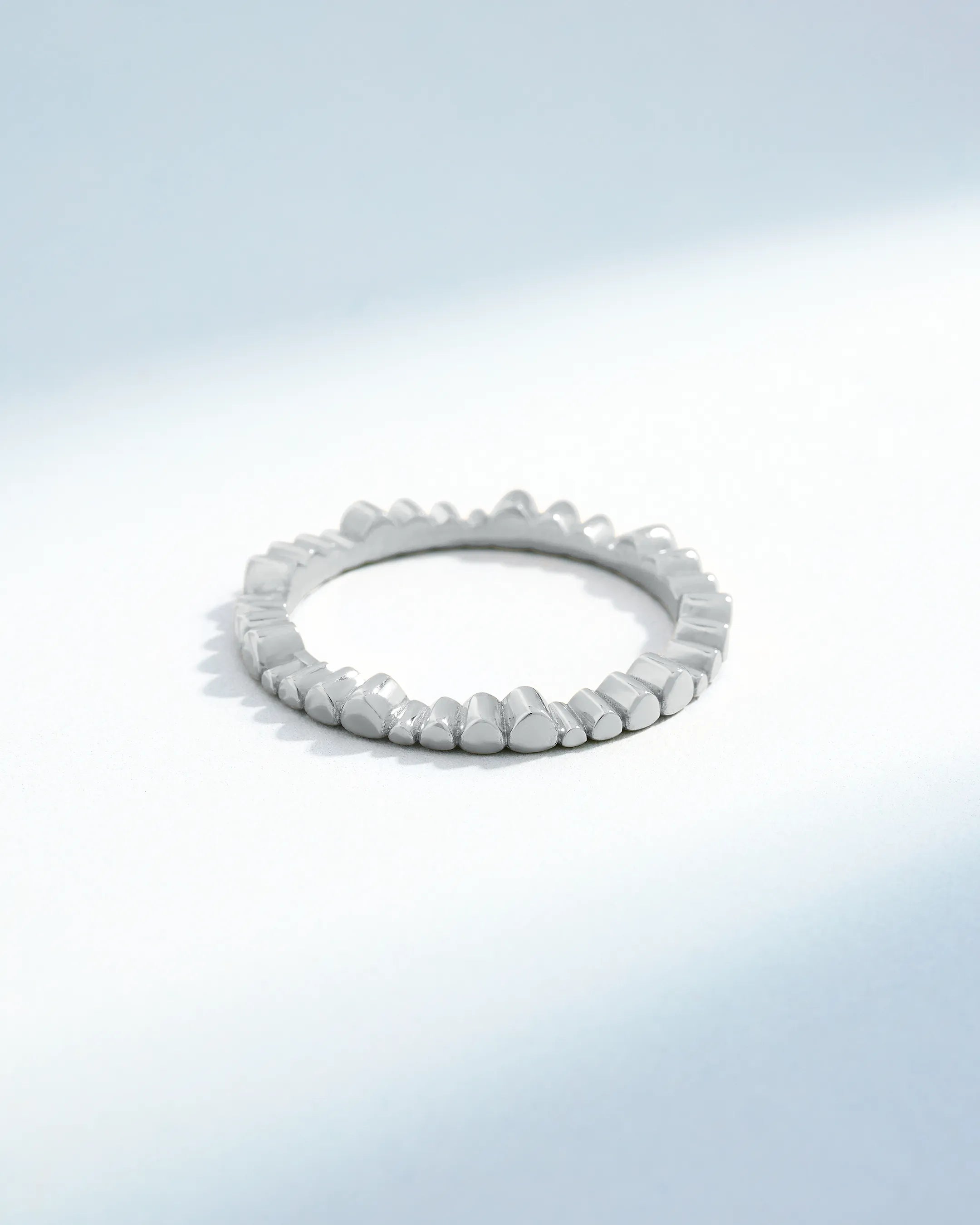 Suzanne Kalan Golden Age Ivy Ring Jackets in 18k white gold