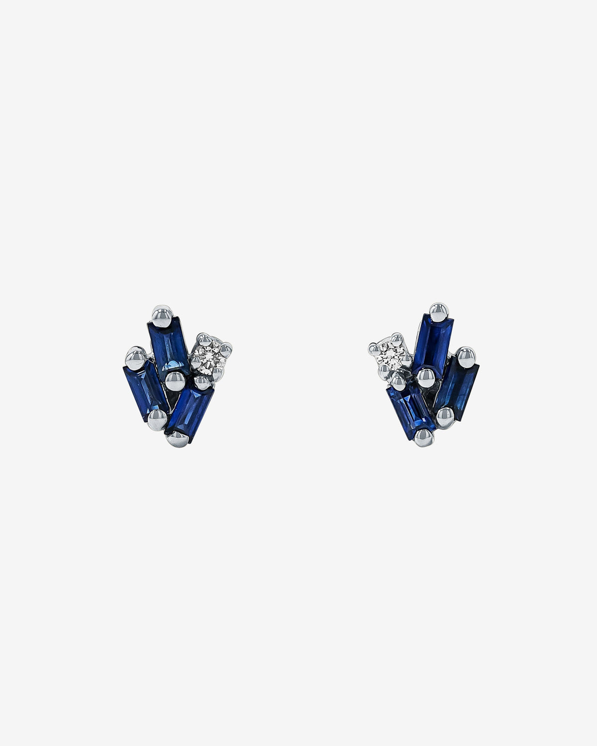 Suzanne Kalan Bold Cluster Dark Blue Sapphire Studs in 18k white gold