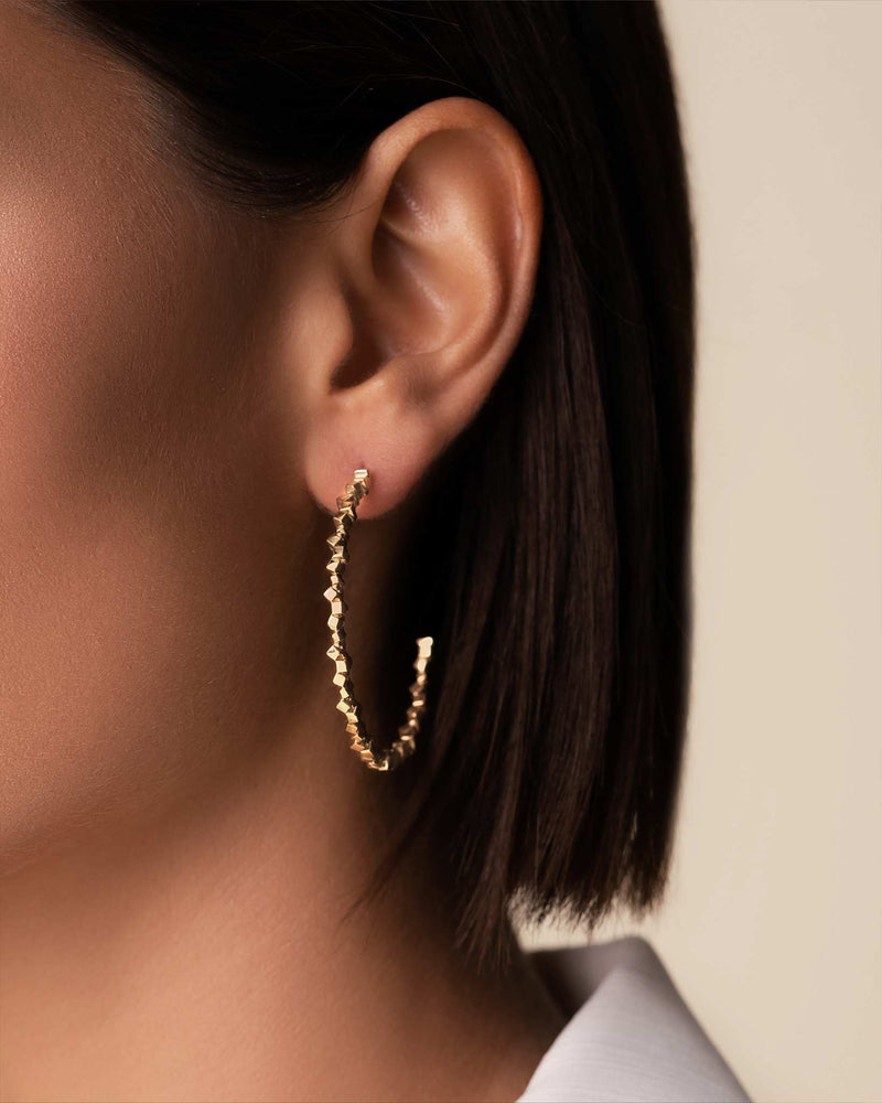 Suzanne Kalan Golden Midi Hoops in 18k yellow gold